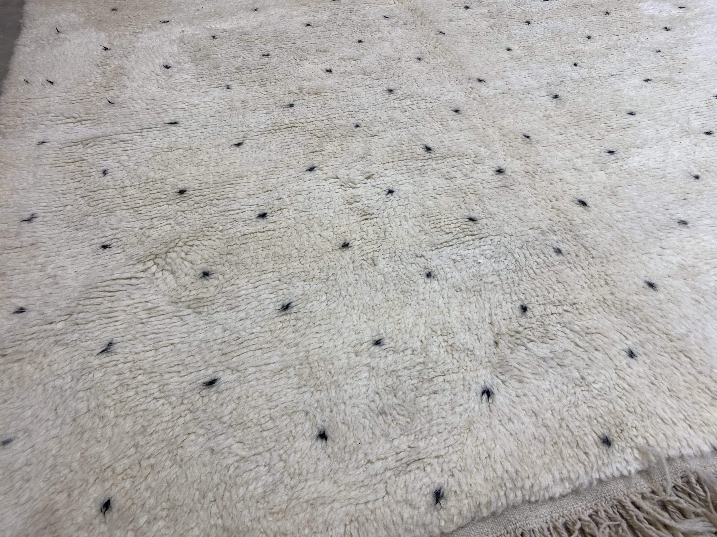 moroccan-berber-rug-beni-ouarain-13-28033716355174.jpg