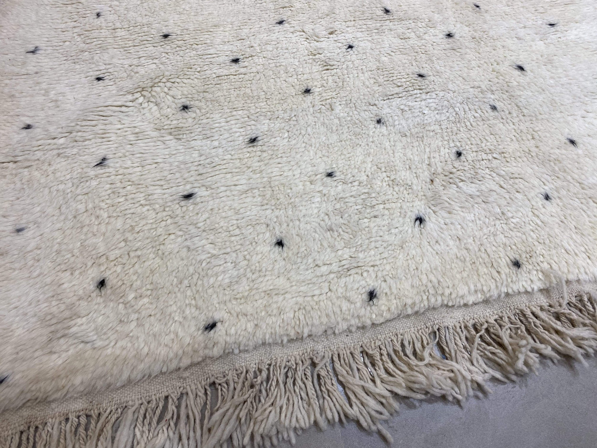 moroccan-berber-rug-beni-ouarain-13-28033716387942.jpg