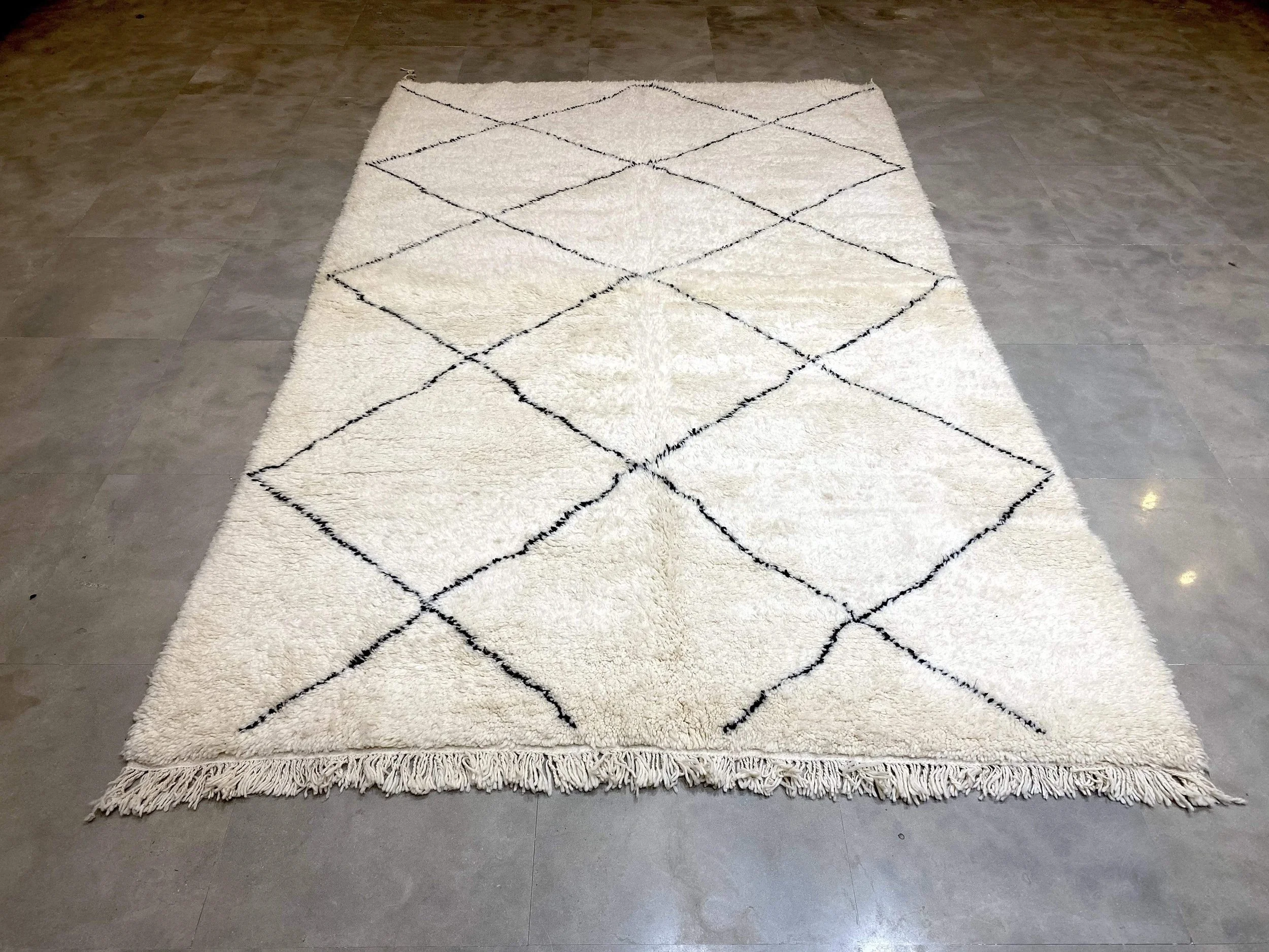 moroccan-berber-rug-beni-ouarain-14-28033717731430.jpg