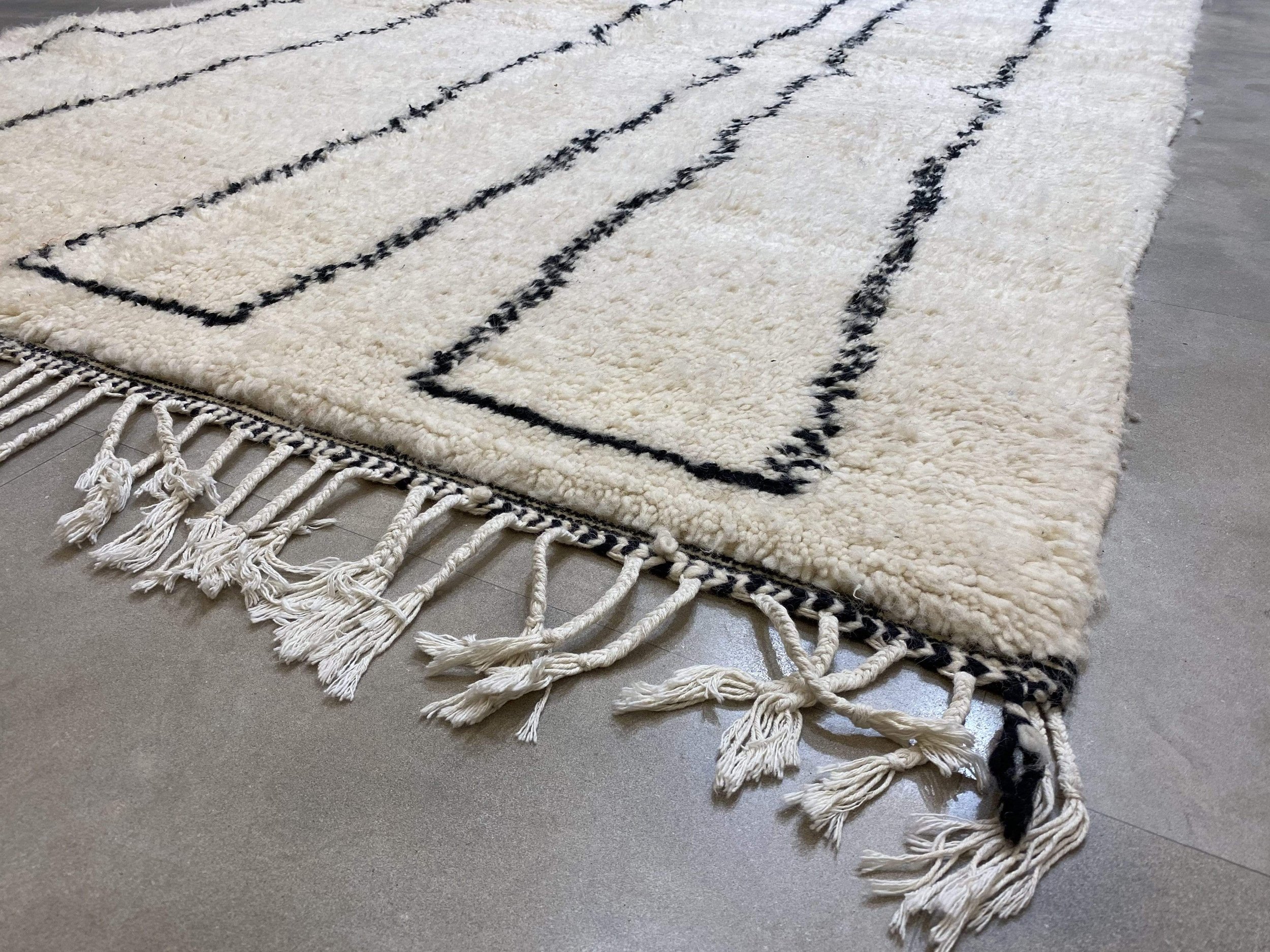moroccan-berber-rug-beni-ouarain-16-28044395511910.jpg