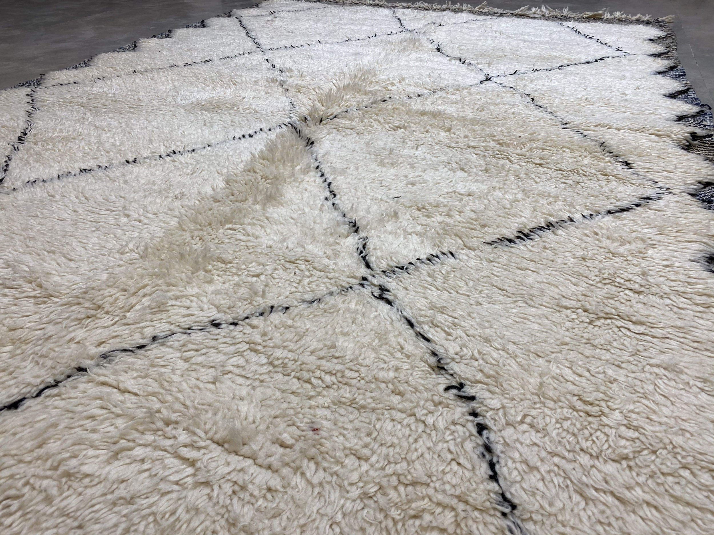 moroccan-berber-rug-beni-ouarain-17-28044403277926.jpg