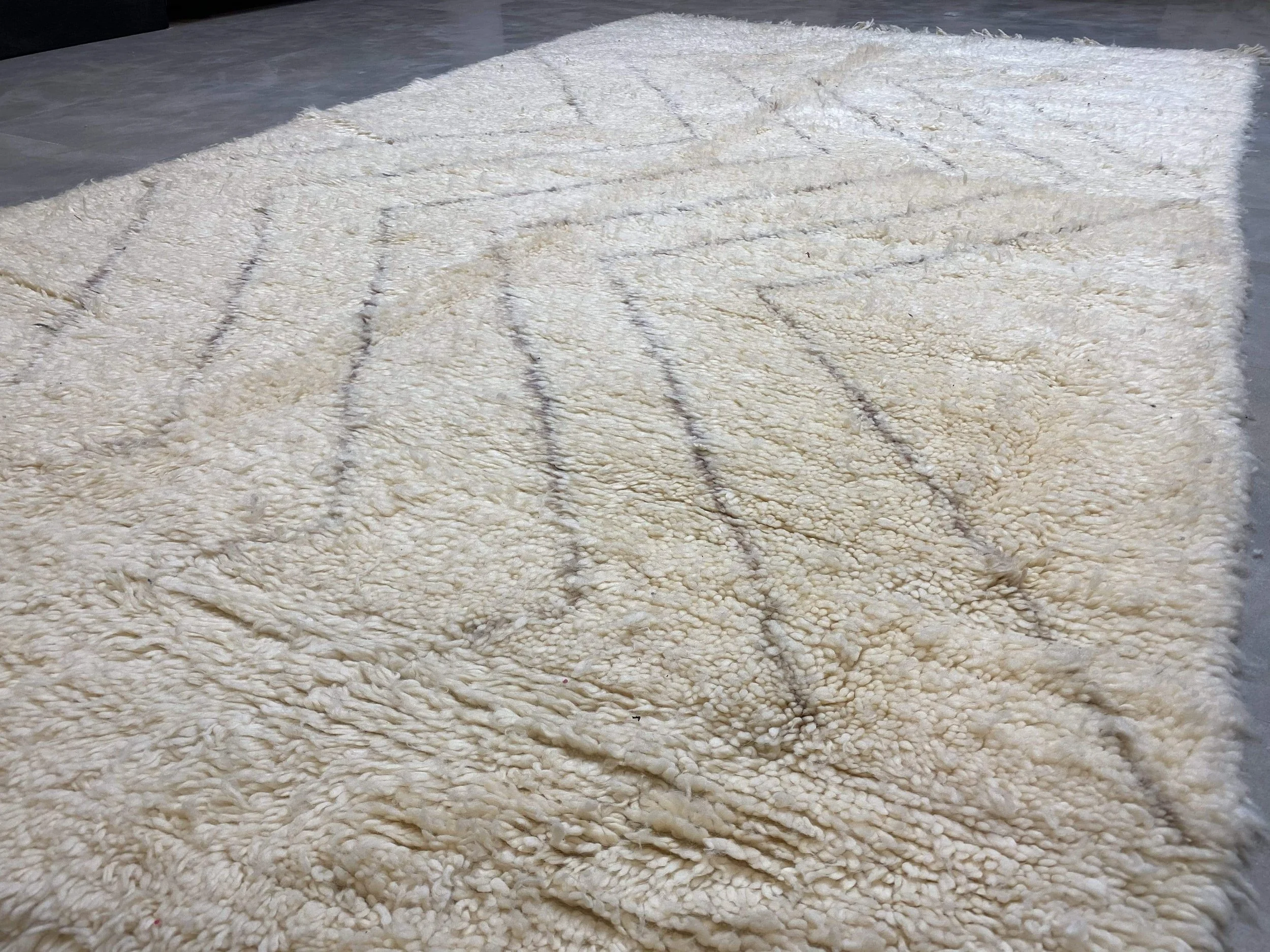 moroccan-berber-rug-beni-ouarain-19-28044410093670.jpg