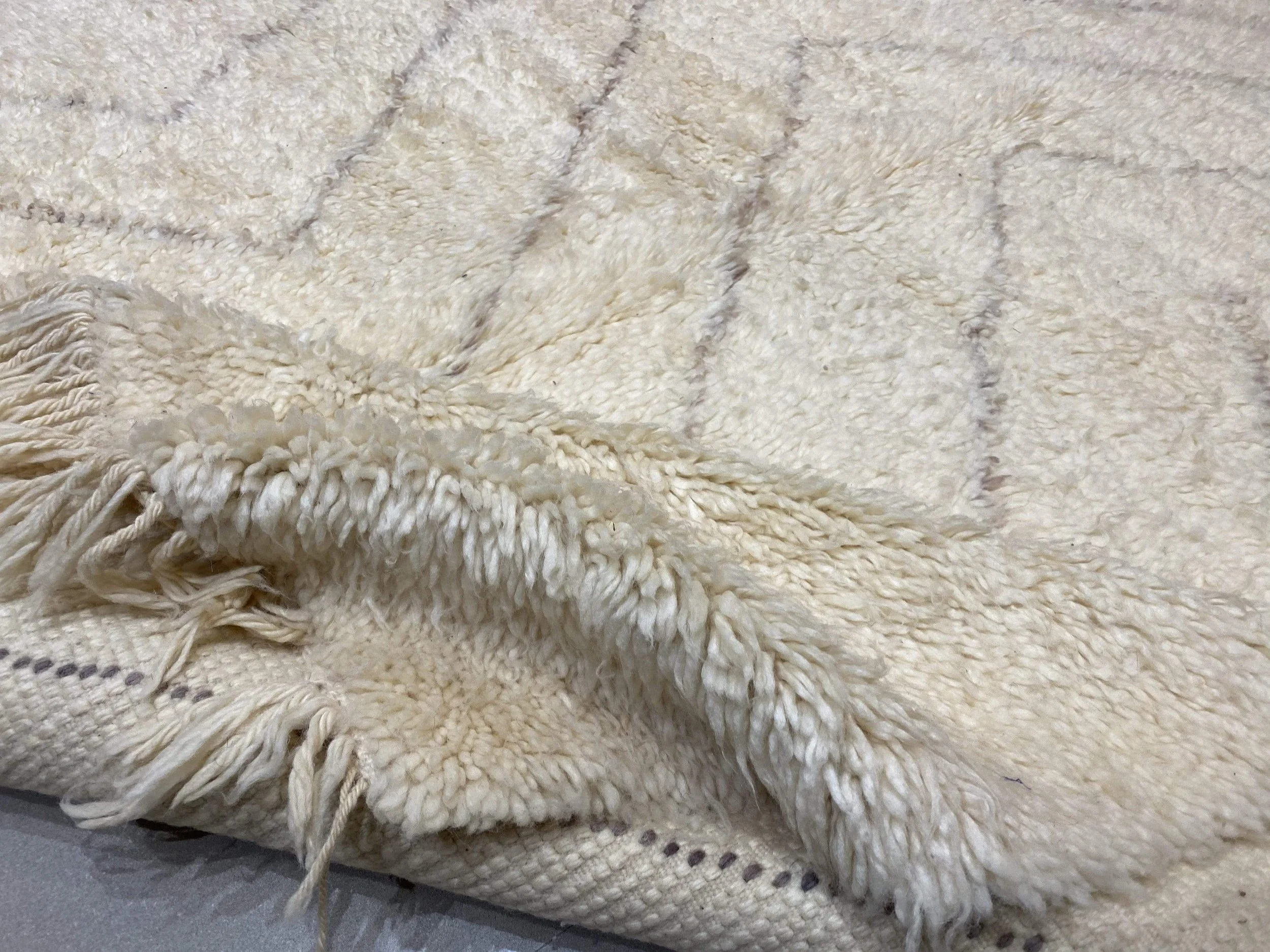 moroccan-berber-rug-beni-ouarain-19-28044410126438.jpg