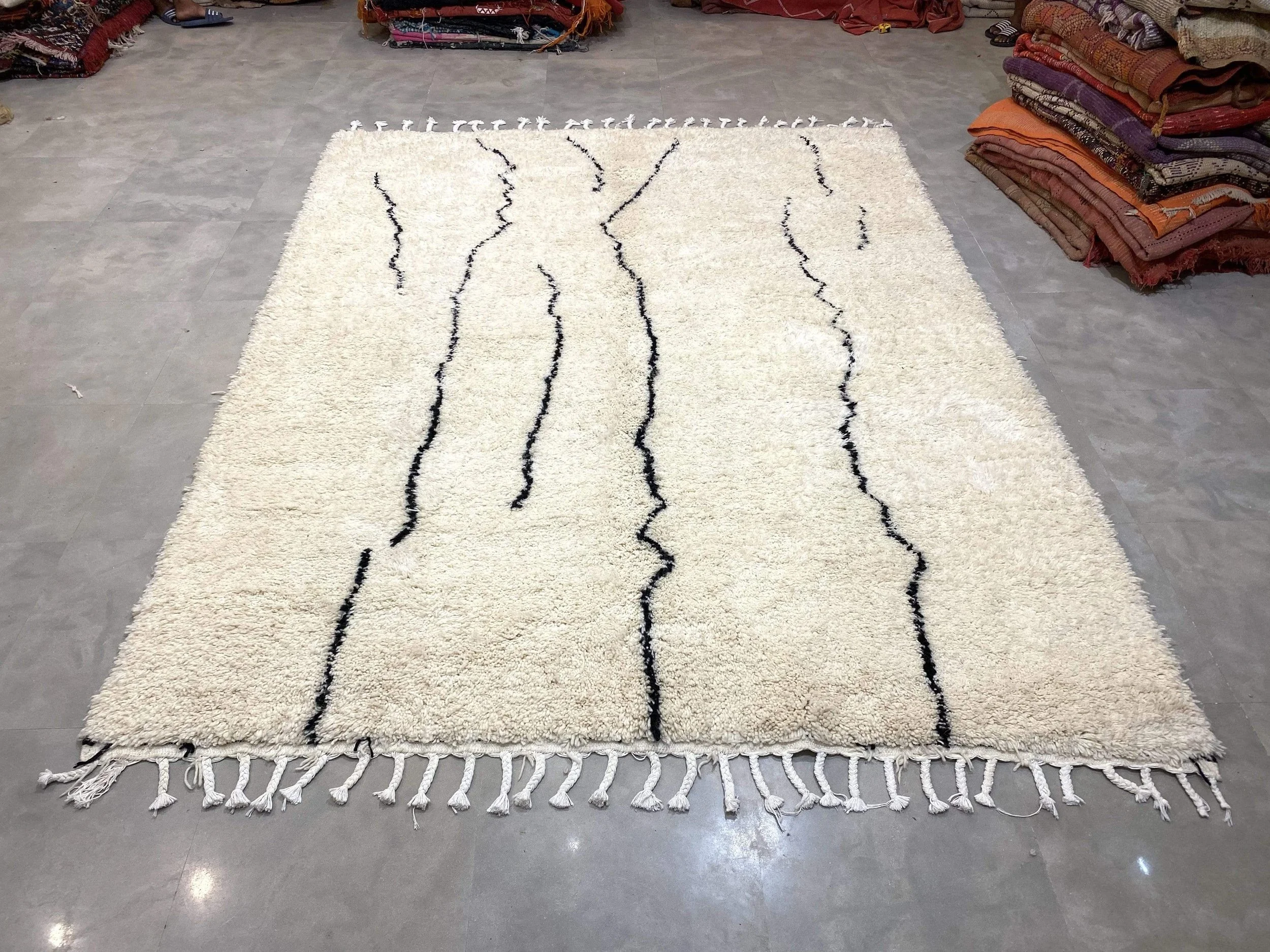 moroccan-berber-rug-beni-ouarain-2-28033663959142.jpg