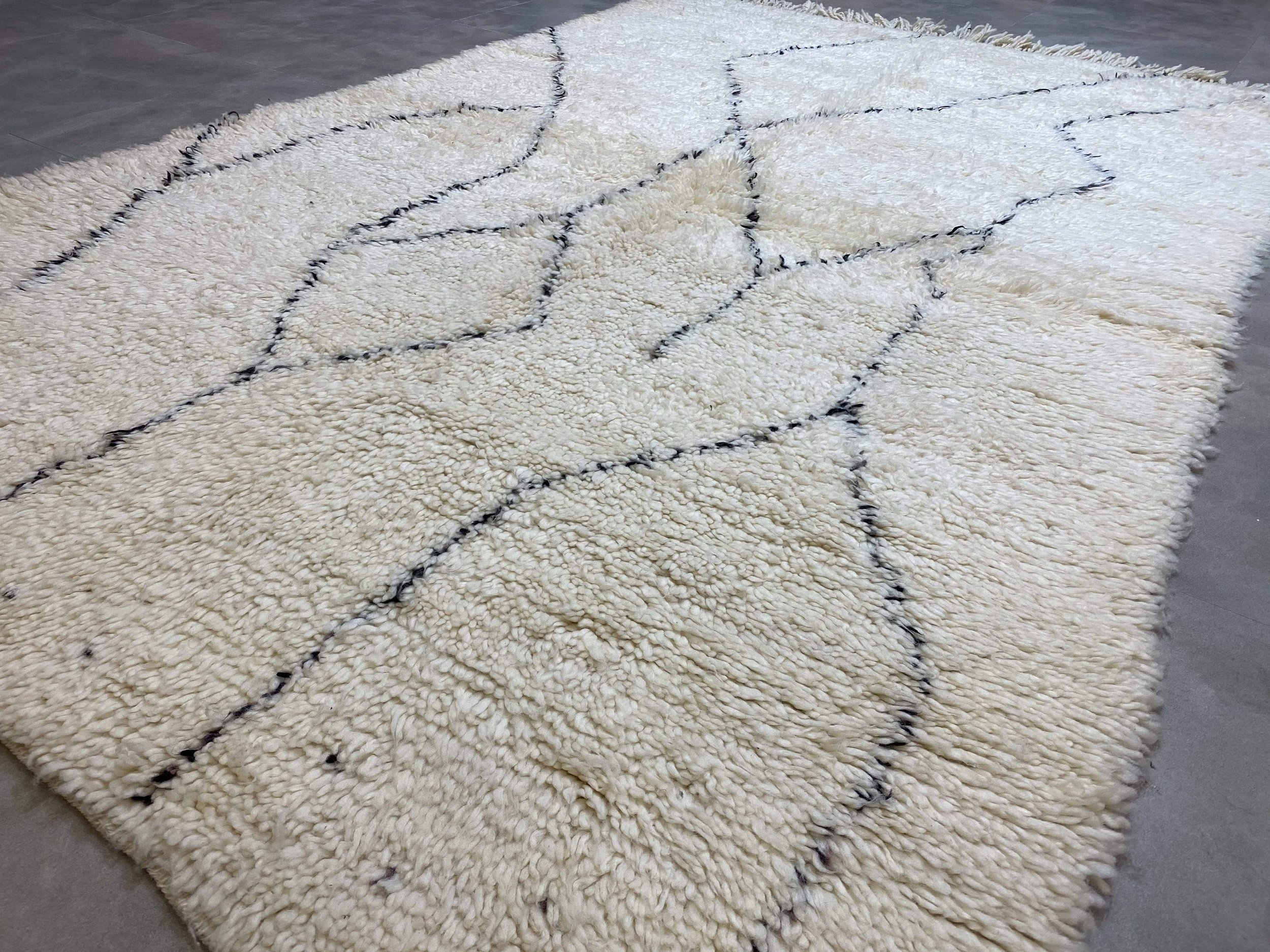 moroccan-berber-rug-beni-ouarain-20-28044412518502.jpg
