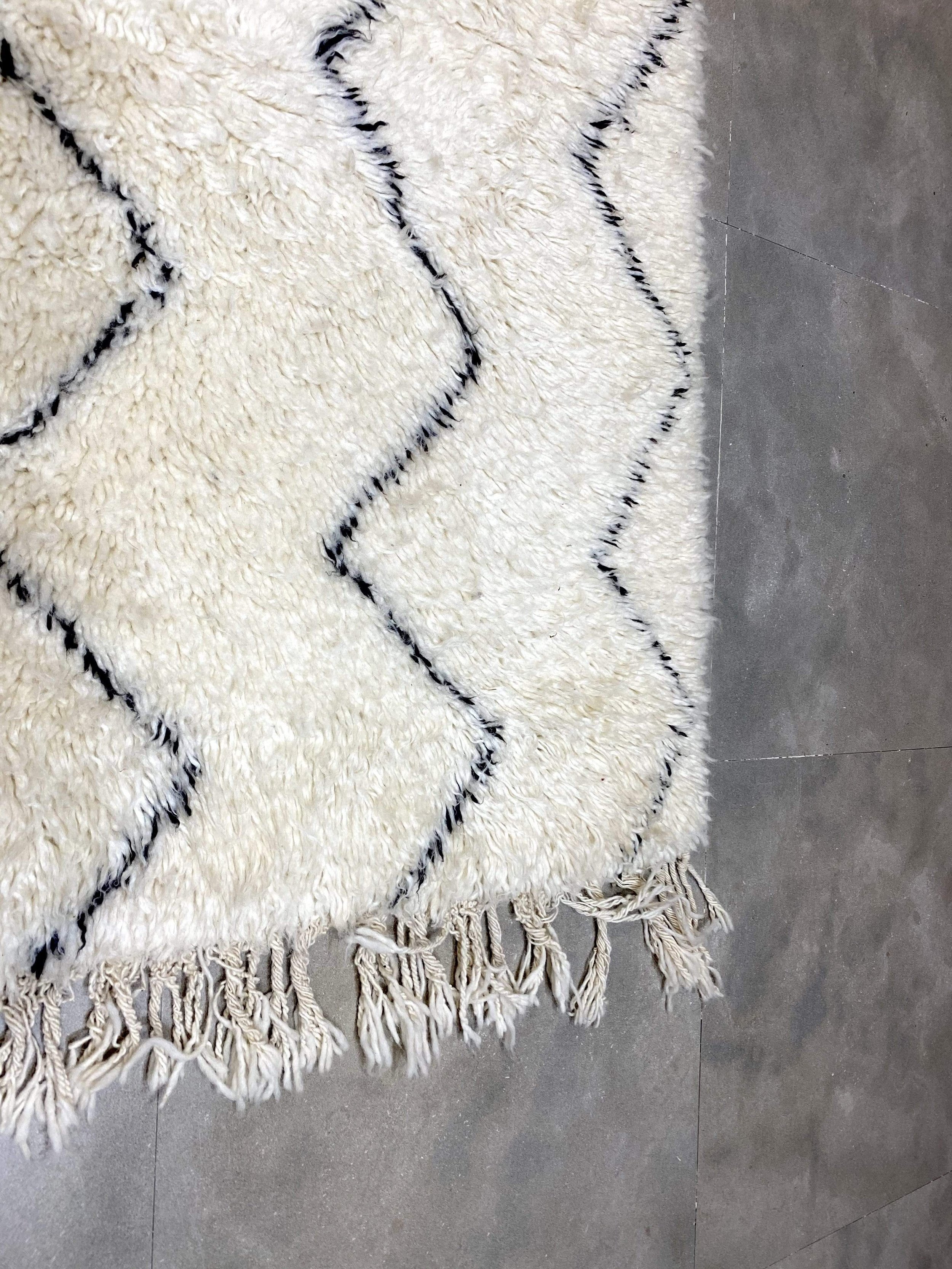 moroccan-berber-rug-beni-ouarain-24-28044452266086.jpg