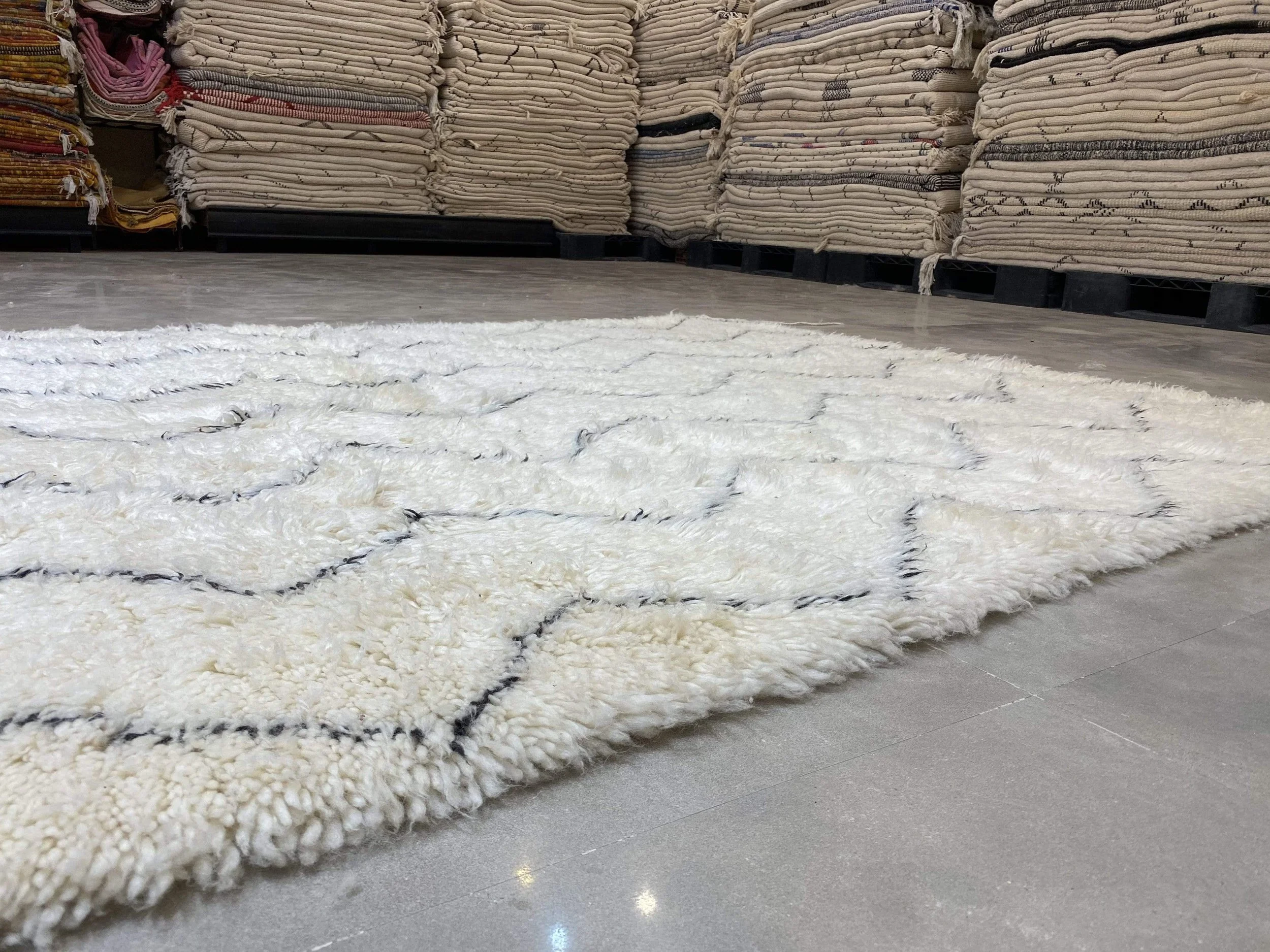 moroccan-berber-rug-beni-ouarain-24-28044452331622.jpg