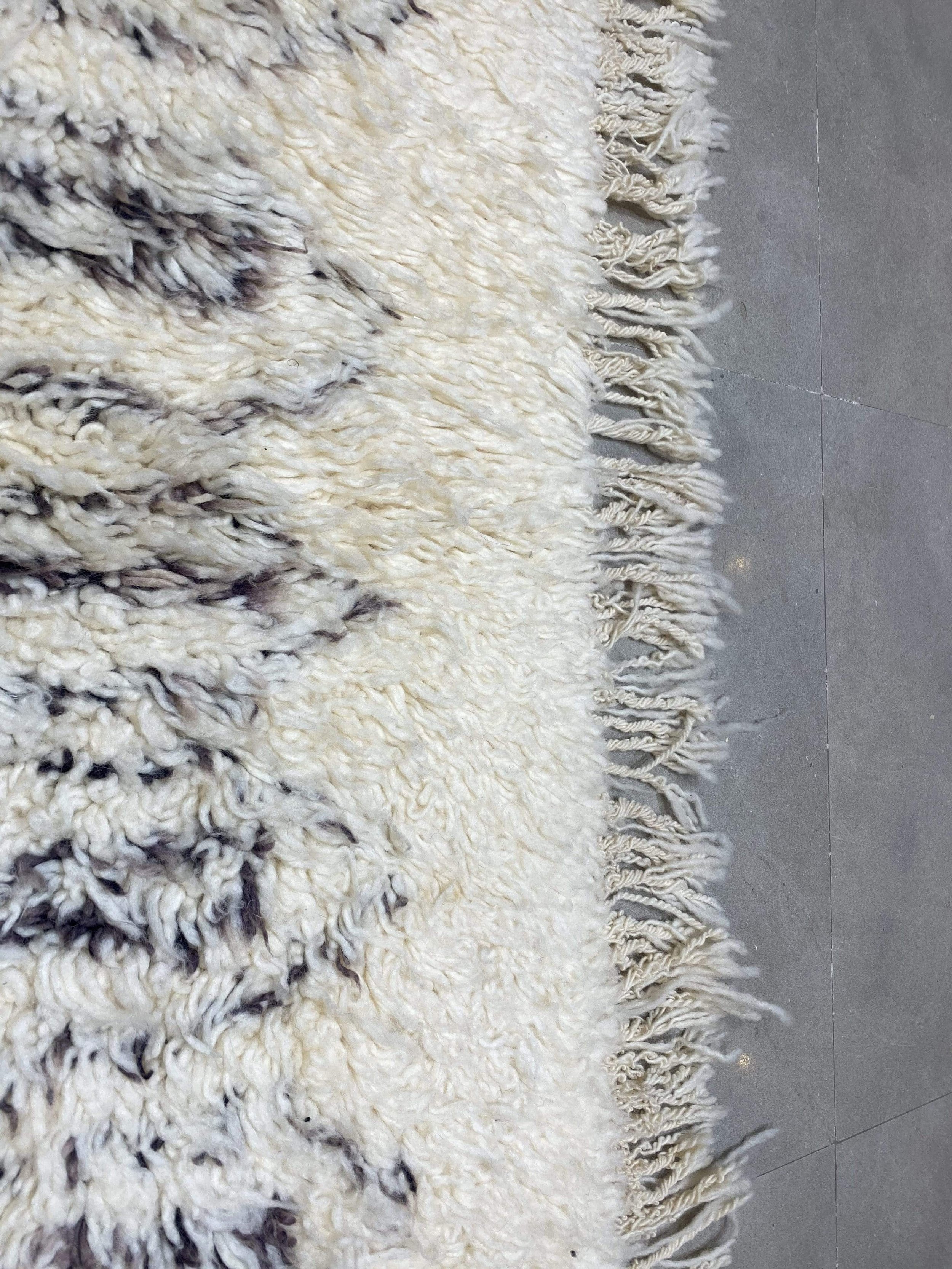 moroccan-berber-rug-beni-ouarain-25-28044461047910.jpg