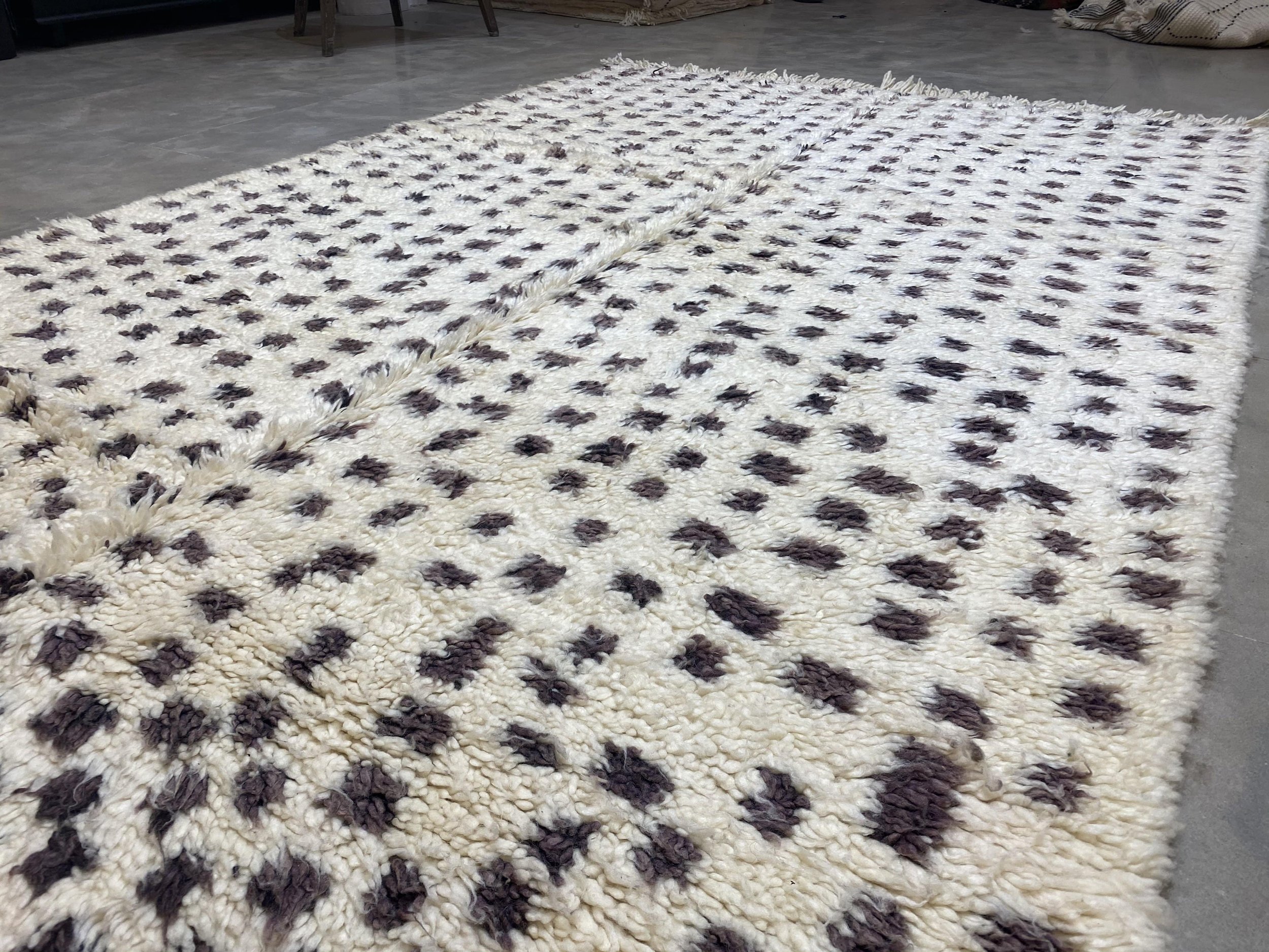 moroccan-berber-rug-beni-ouarain-26-28044468158566.jpg