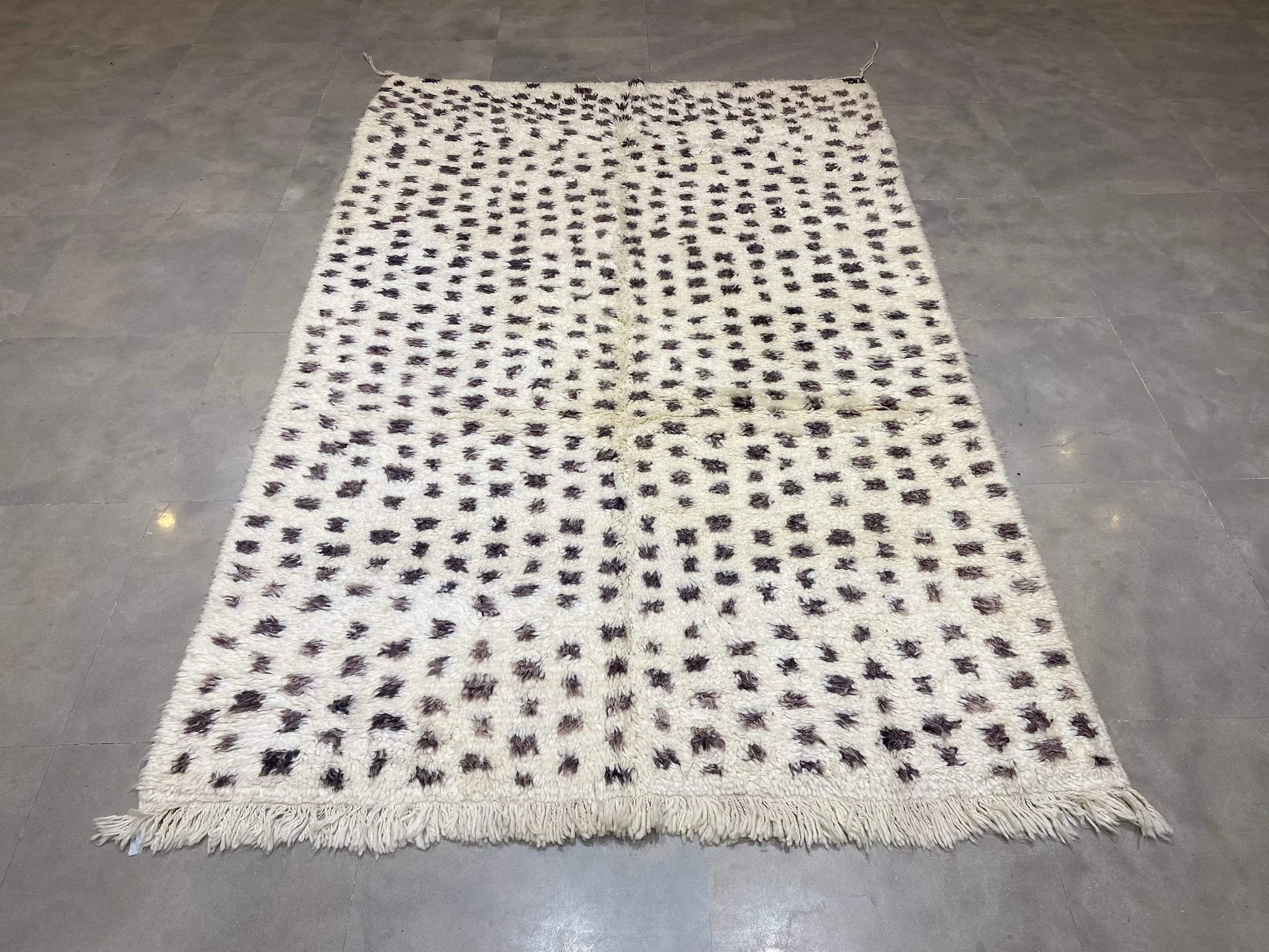 moroccan-berber-rug-beni-ouarain-26-28044468289638.jpg