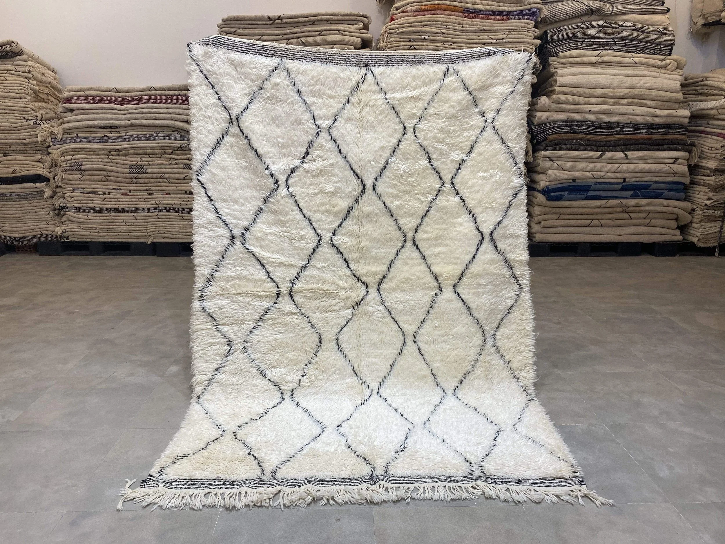 moroccan-berber-rug-beni-ouarain-27-28044472418406.jpg