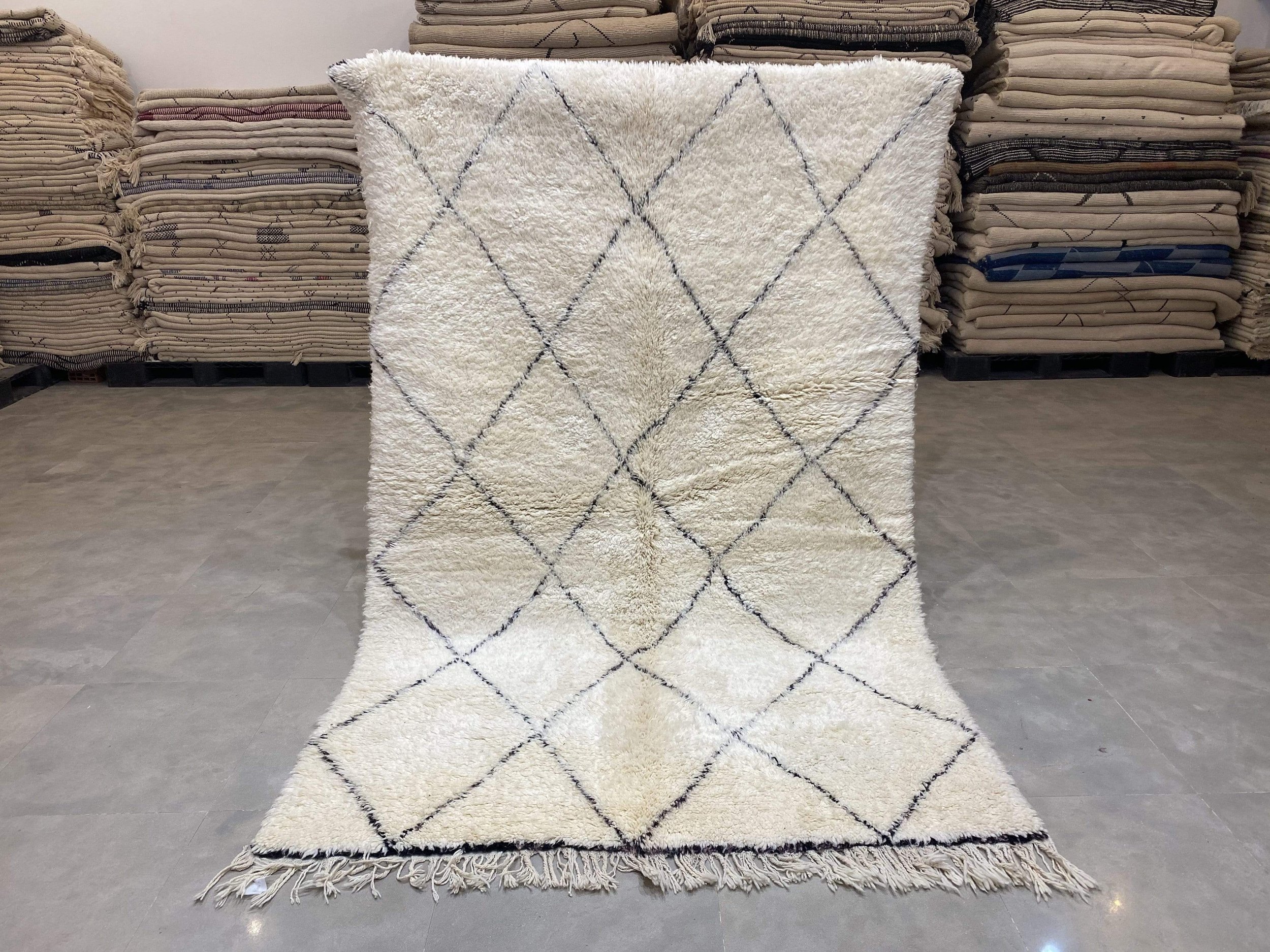 moroccan-berber-rug-beni-ouarain-28-28044476481638.jpg