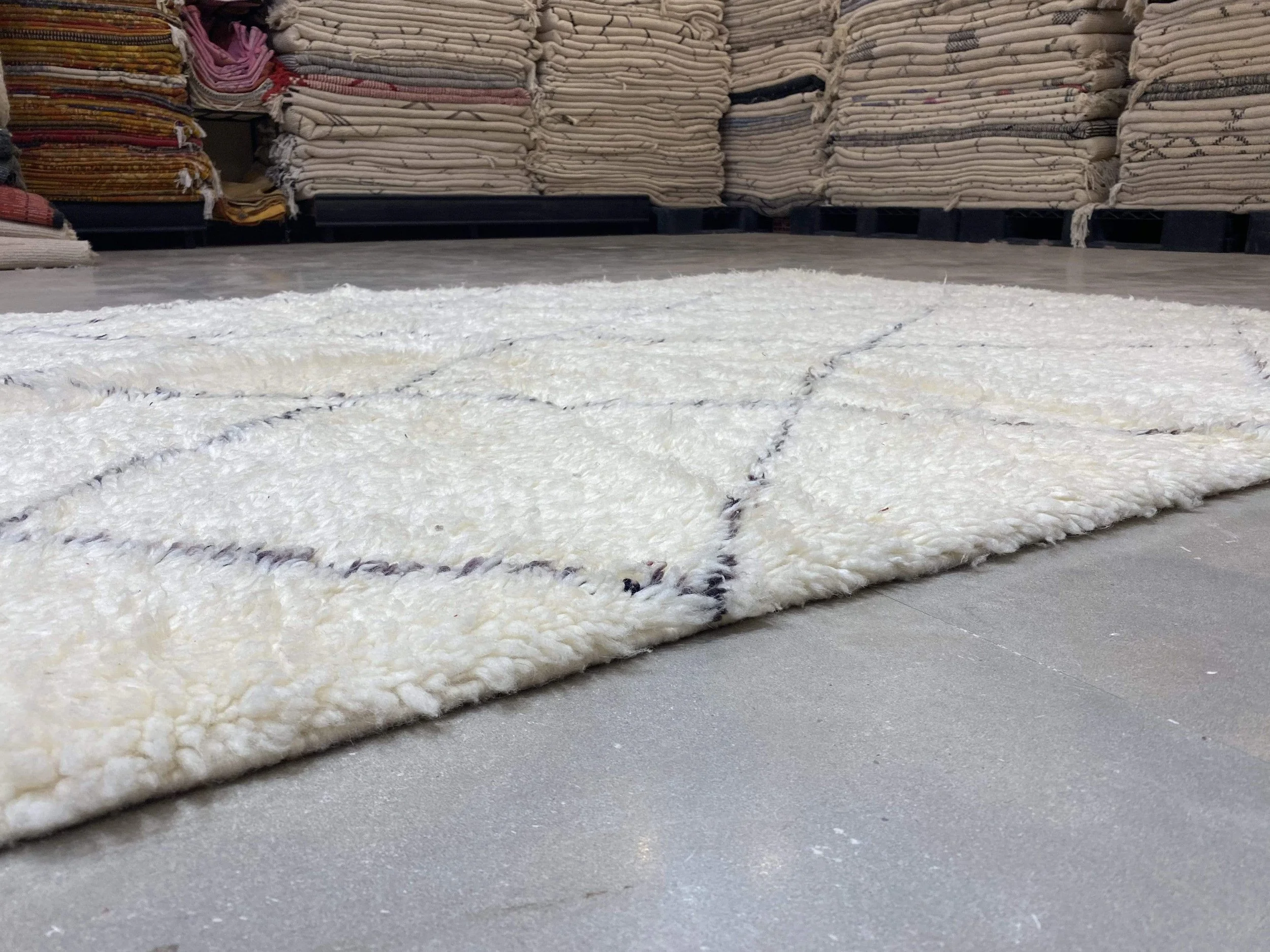 moroccan-berber-rug-beni-ouarain-28-28044476579942.jpg