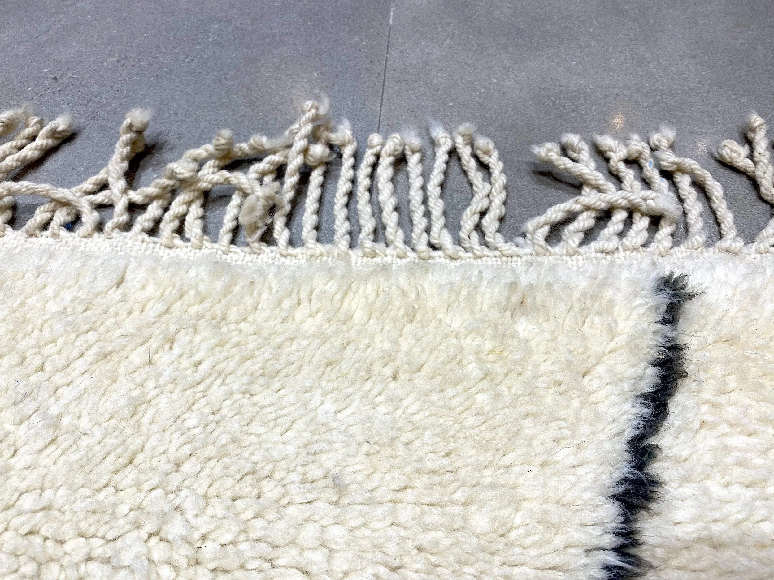 moroccan-berber-rug-beni-ouarain-29-28044481232998.jpg