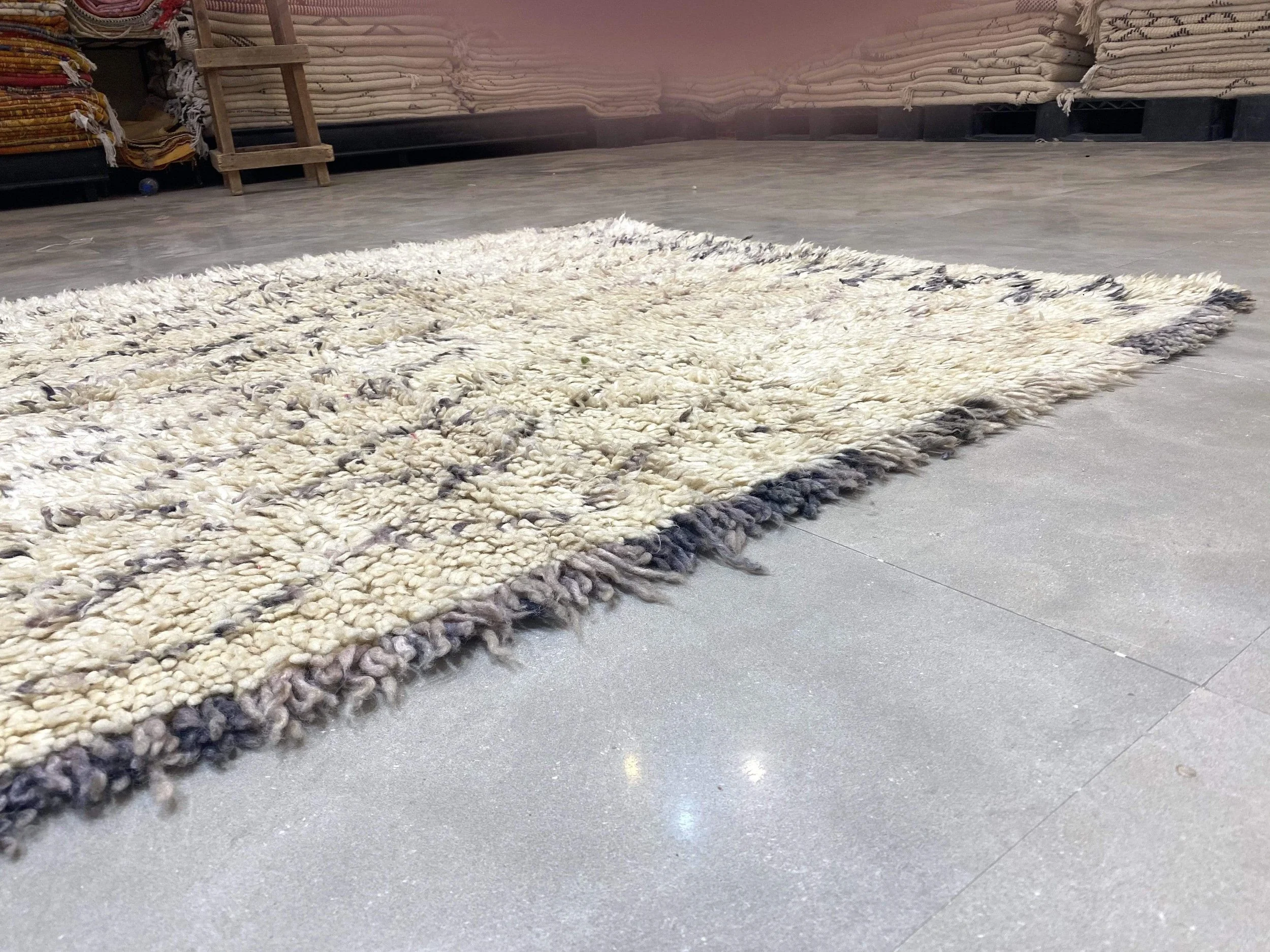 moroccan-berber-rug-beni-ouarain-30-28044482379878.jpg