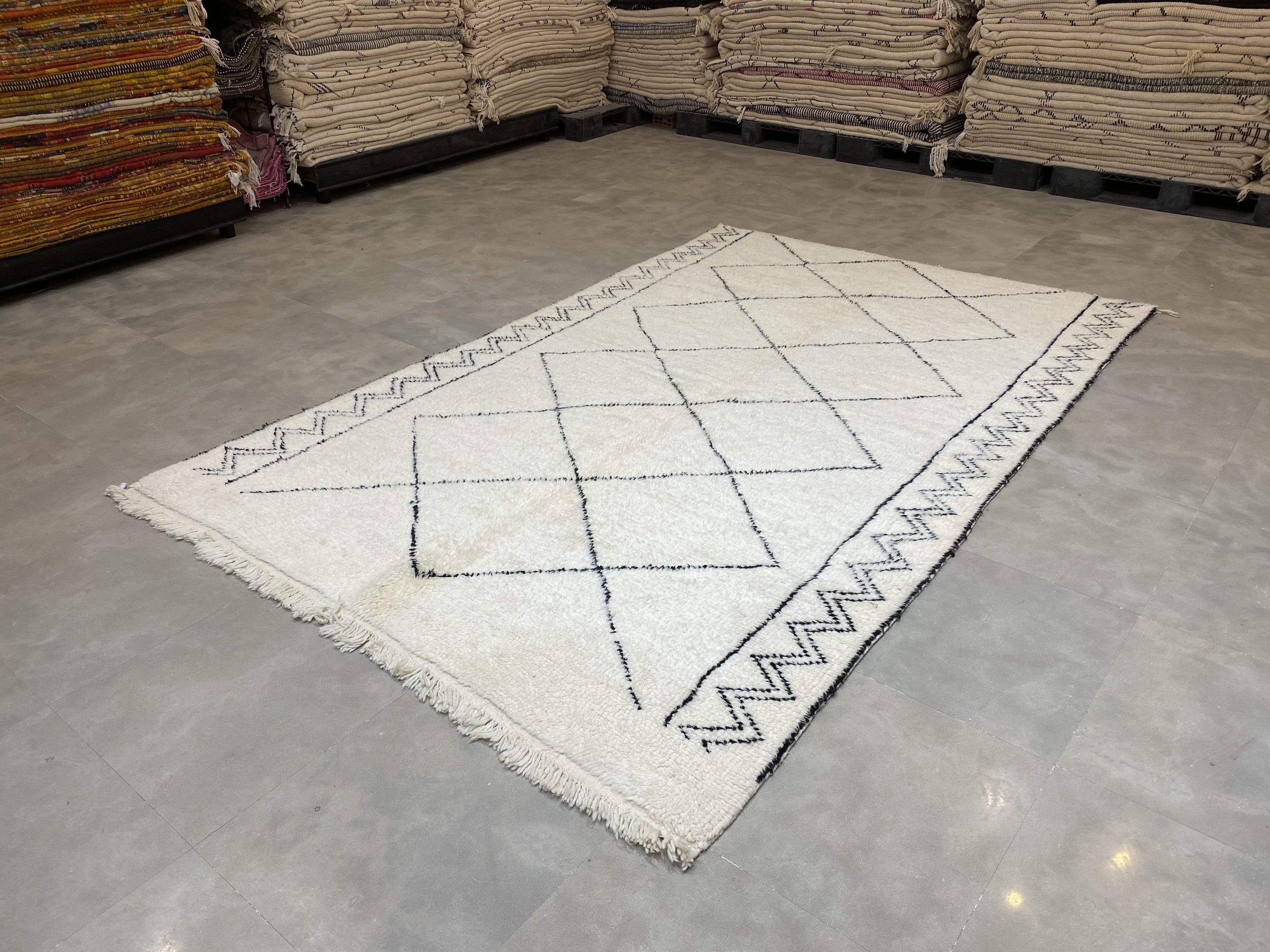 moroccan-berber-rug-beni-ouarain-6-28033701937254.jpg