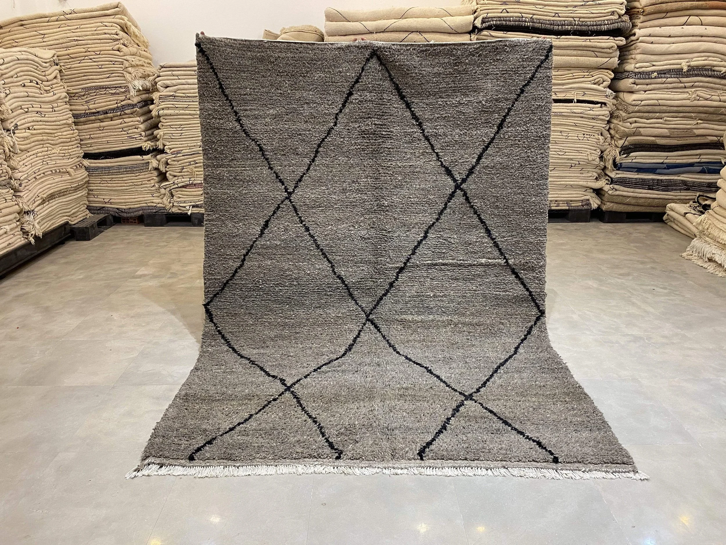 moroccan-berber-rug-beni-ouarain-7-28033708851302.jpg