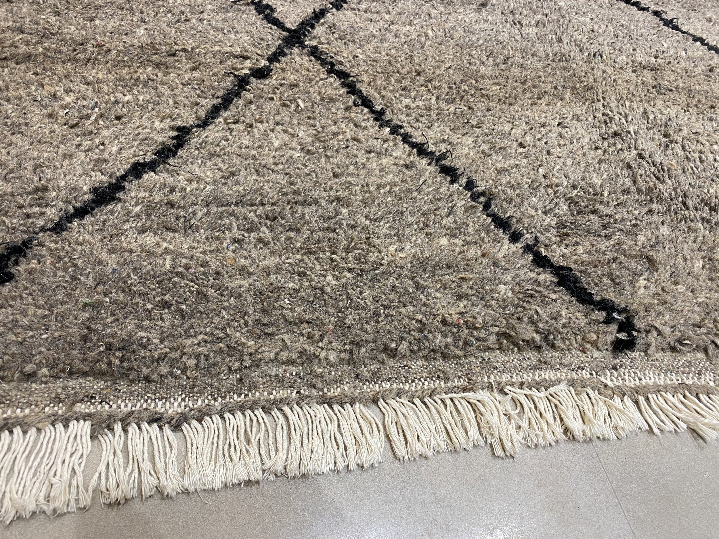 moroccan-berber-rug-beni-ouarain-7-28033708720230.jpg