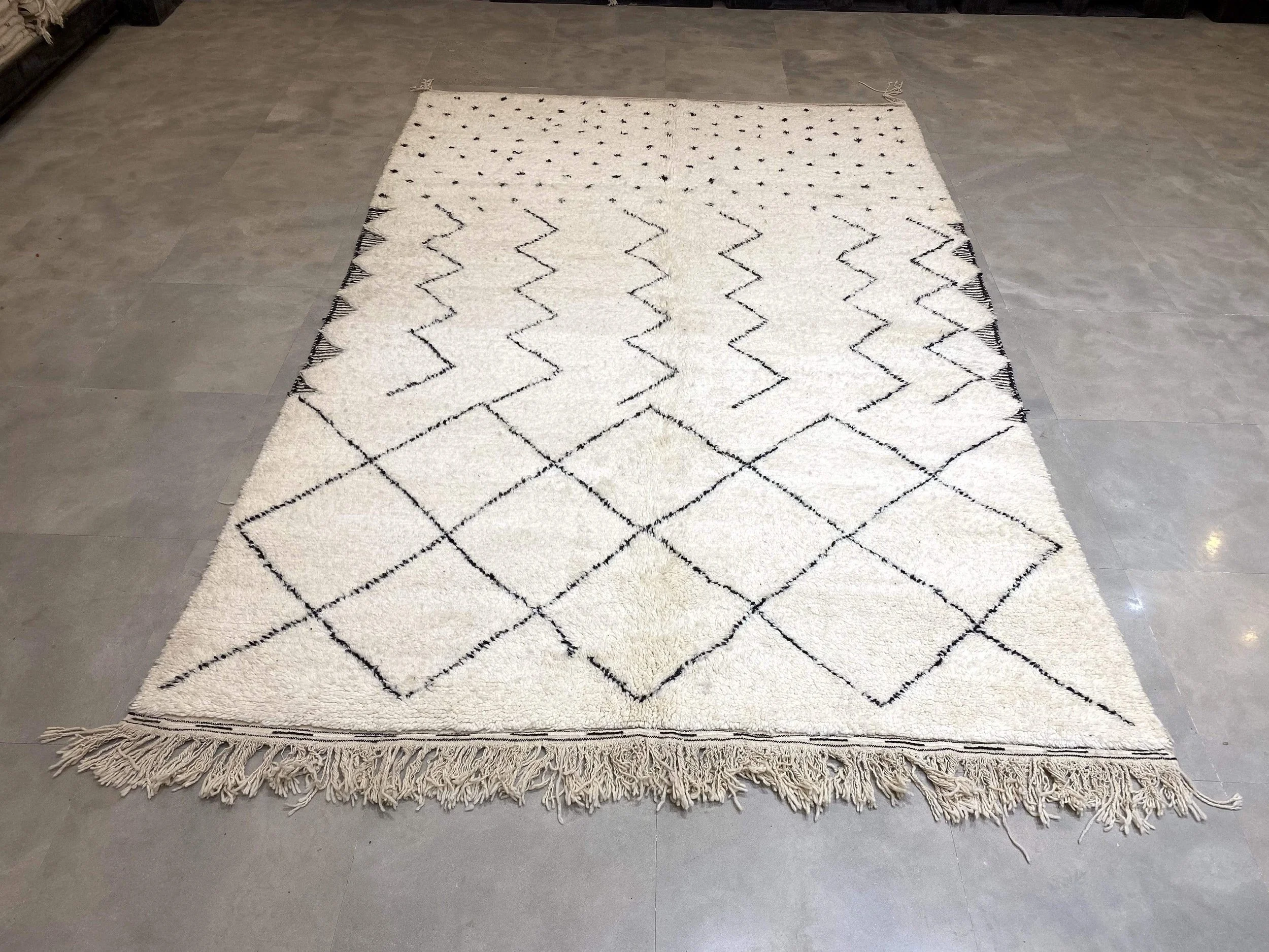 moroccan-berber-rug-beni-ouarain-8-28033710555238.jpg