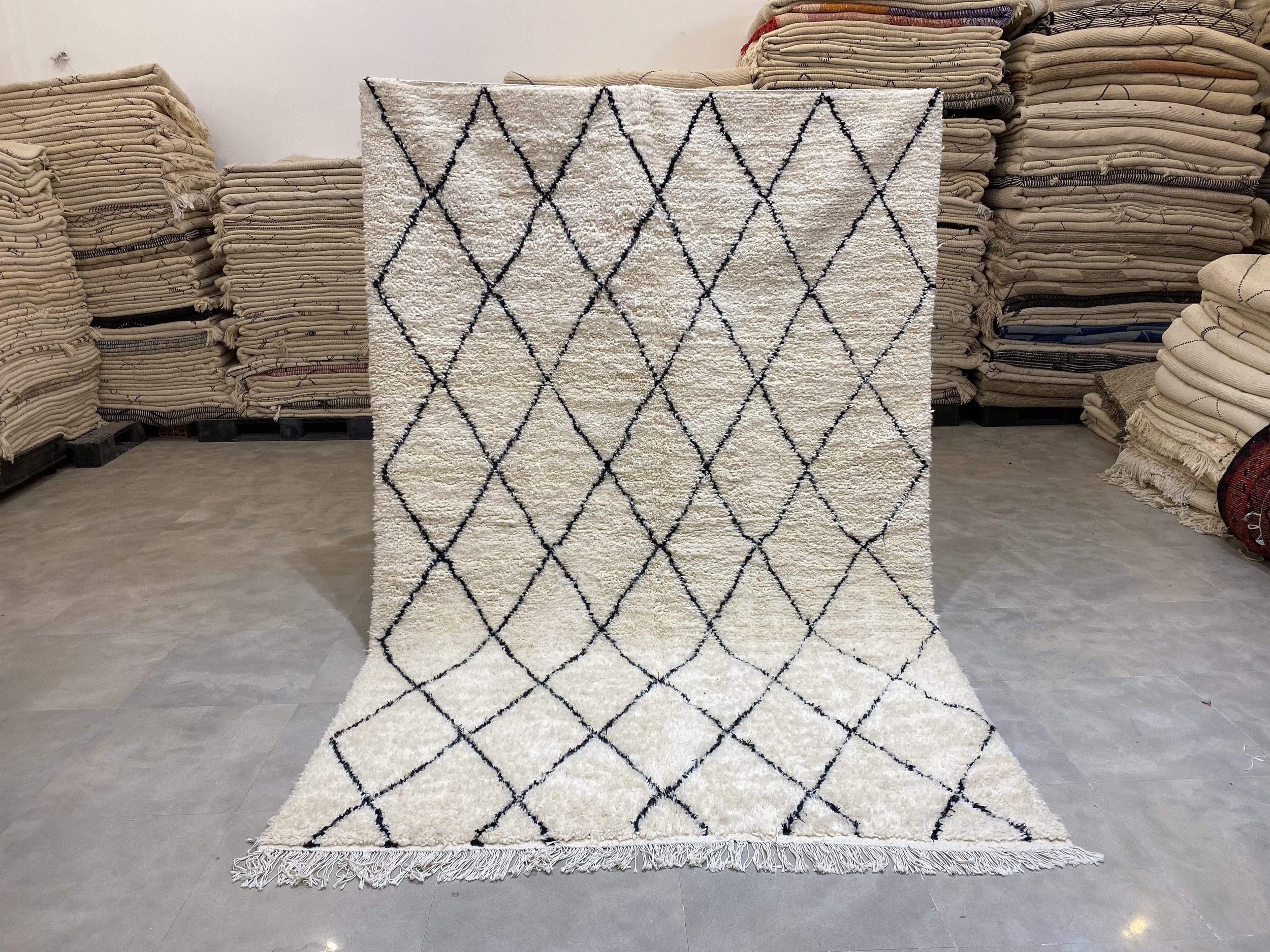 moroccan-berber-rug-beni-ouarain-9-28033711243366.jpg