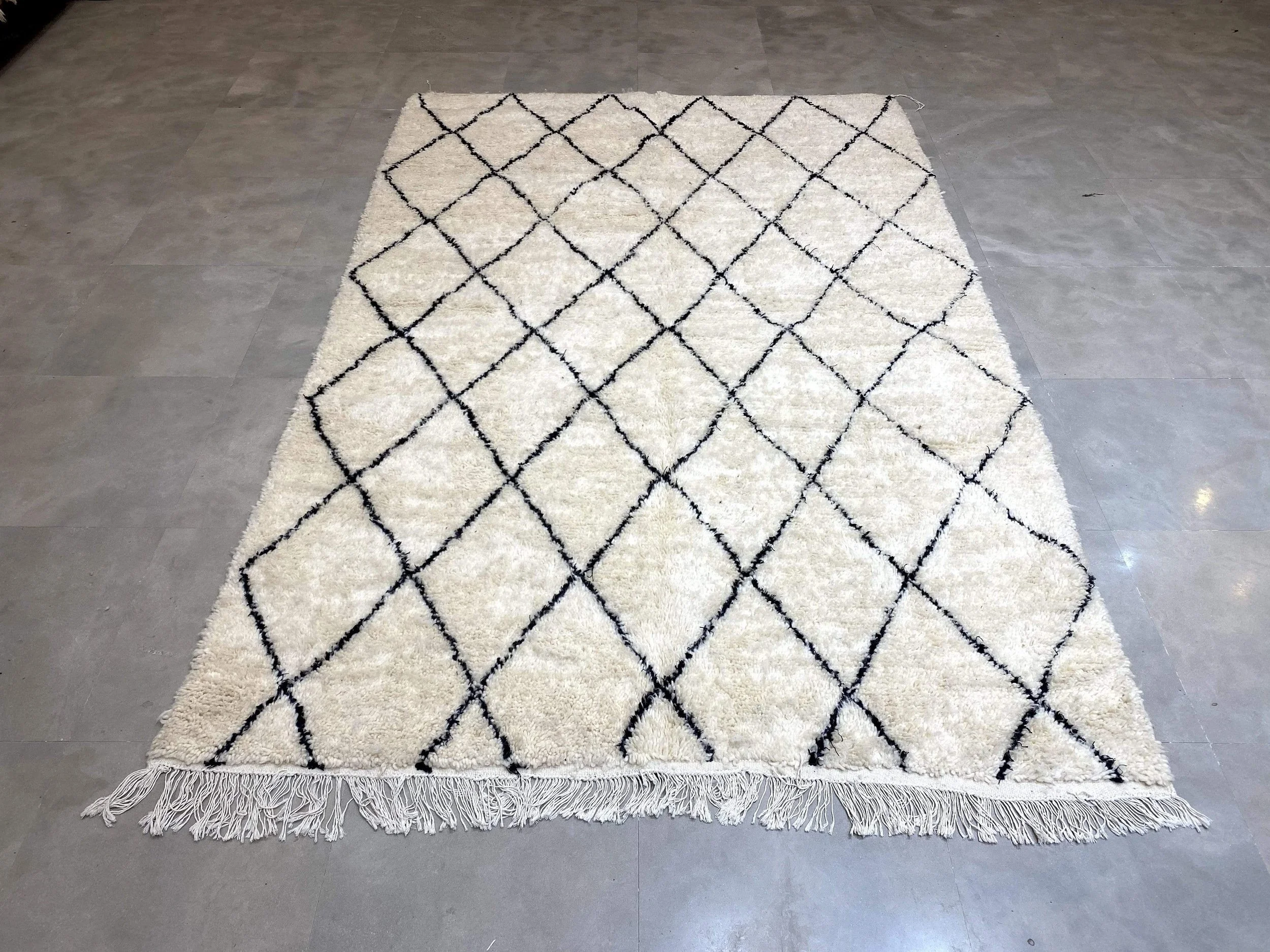 moroccan-berber-rug-beni-ouarain-9-28033711079526.jpg
