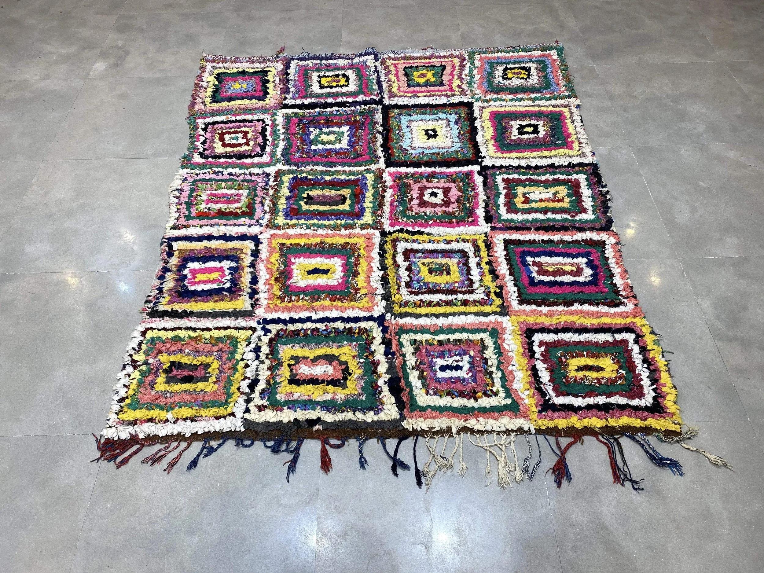 moroccan-berber-rug-boucherouite-vintage-14-28044972884070.jpg