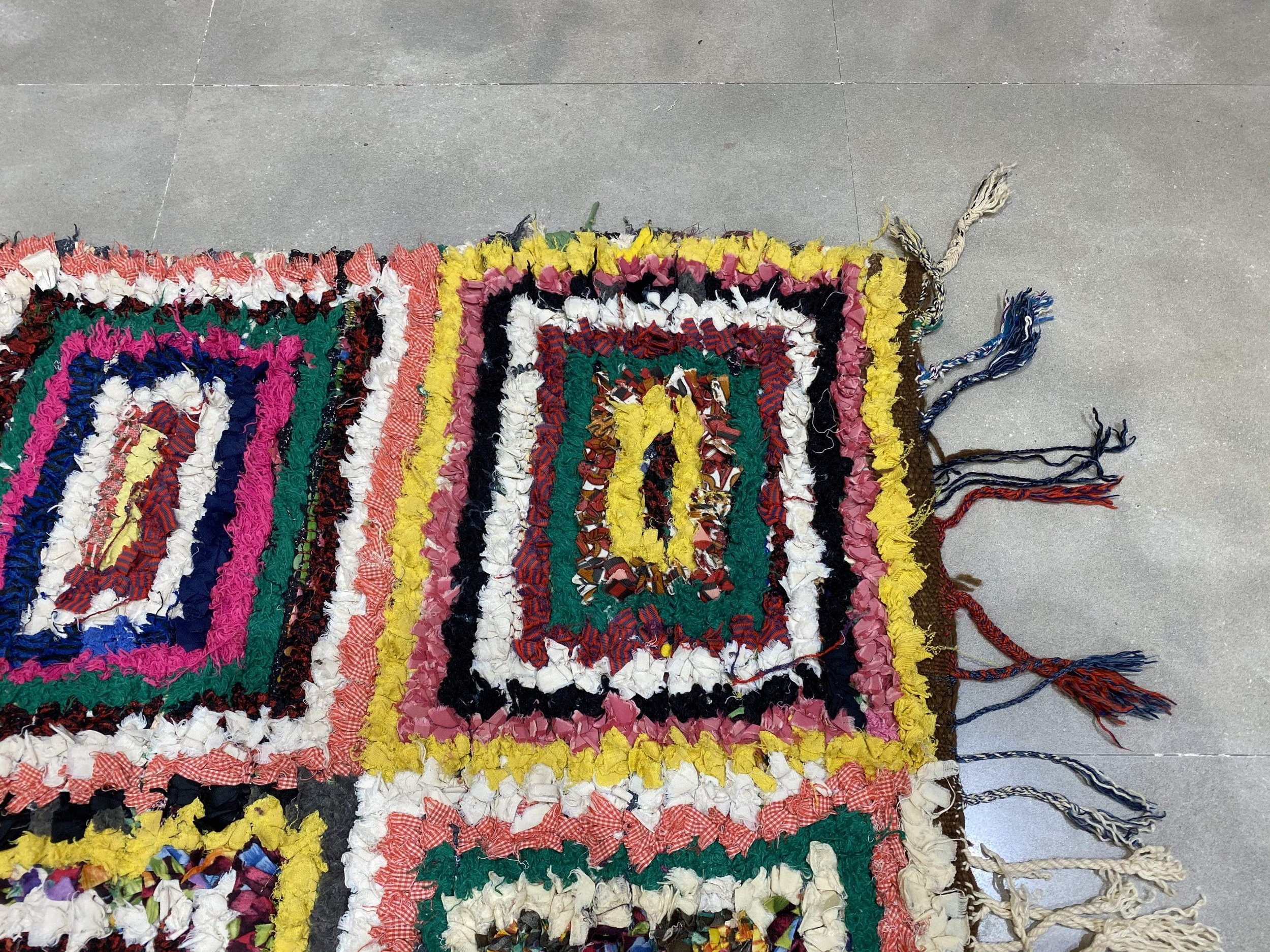 moroccan-berber-rug-boucherouite-vintage-14-28044972818534.jpg