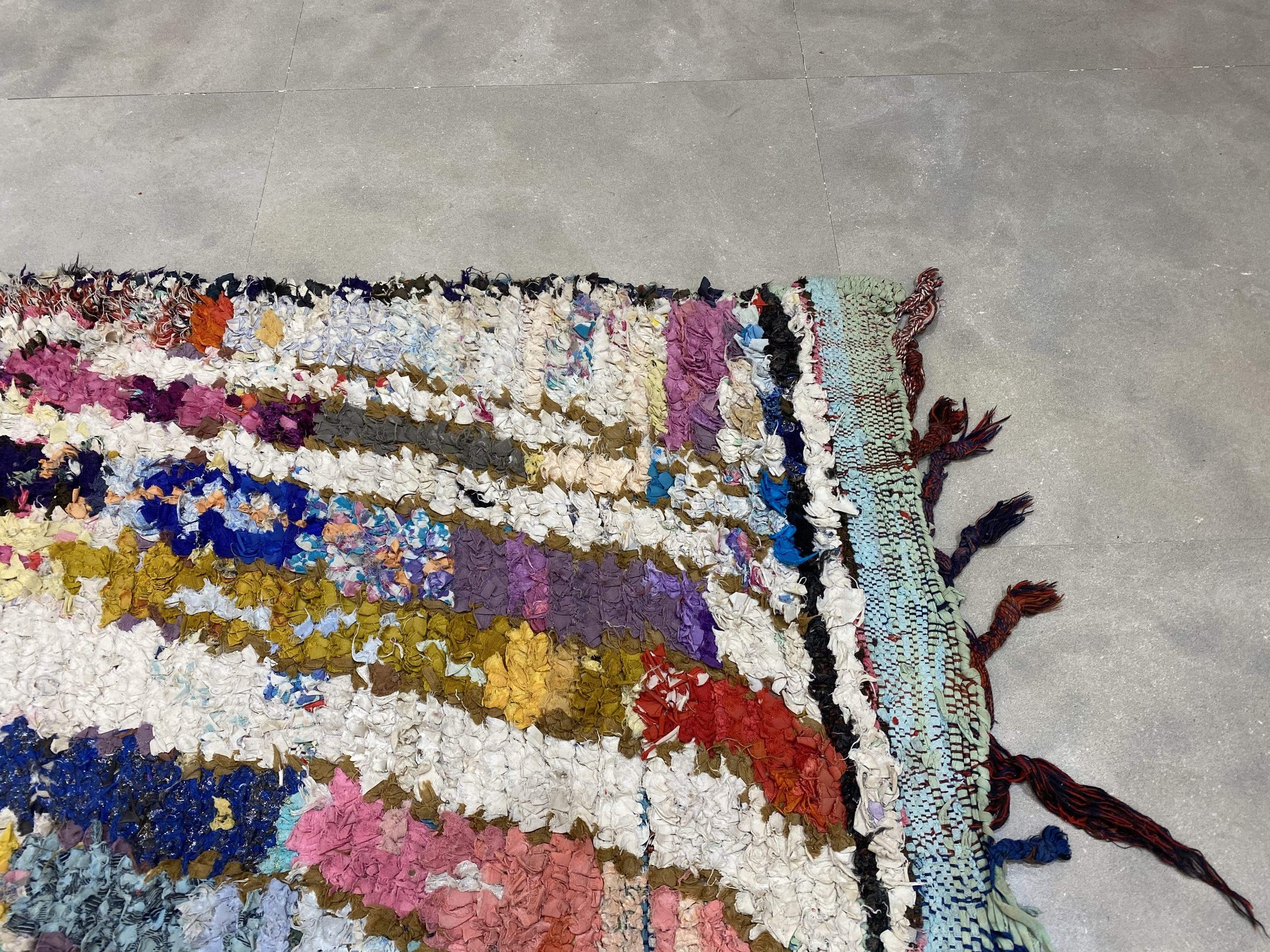moroccan-berber-rug-boucherouite-vintage-18-28044982747238.jpg