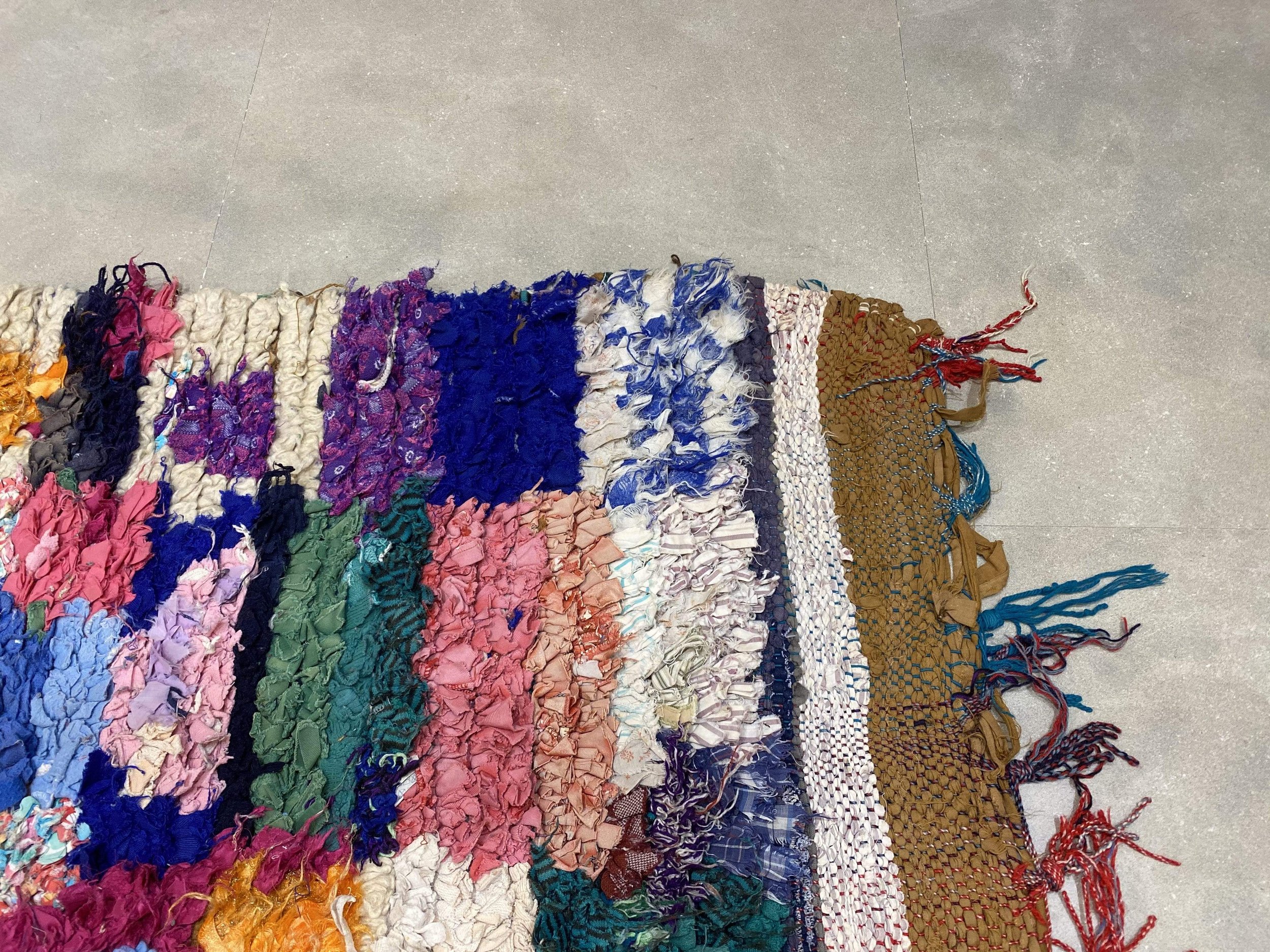 moroccan-berber-rug-boucherouite-vintage-19-28044985172070.jpg