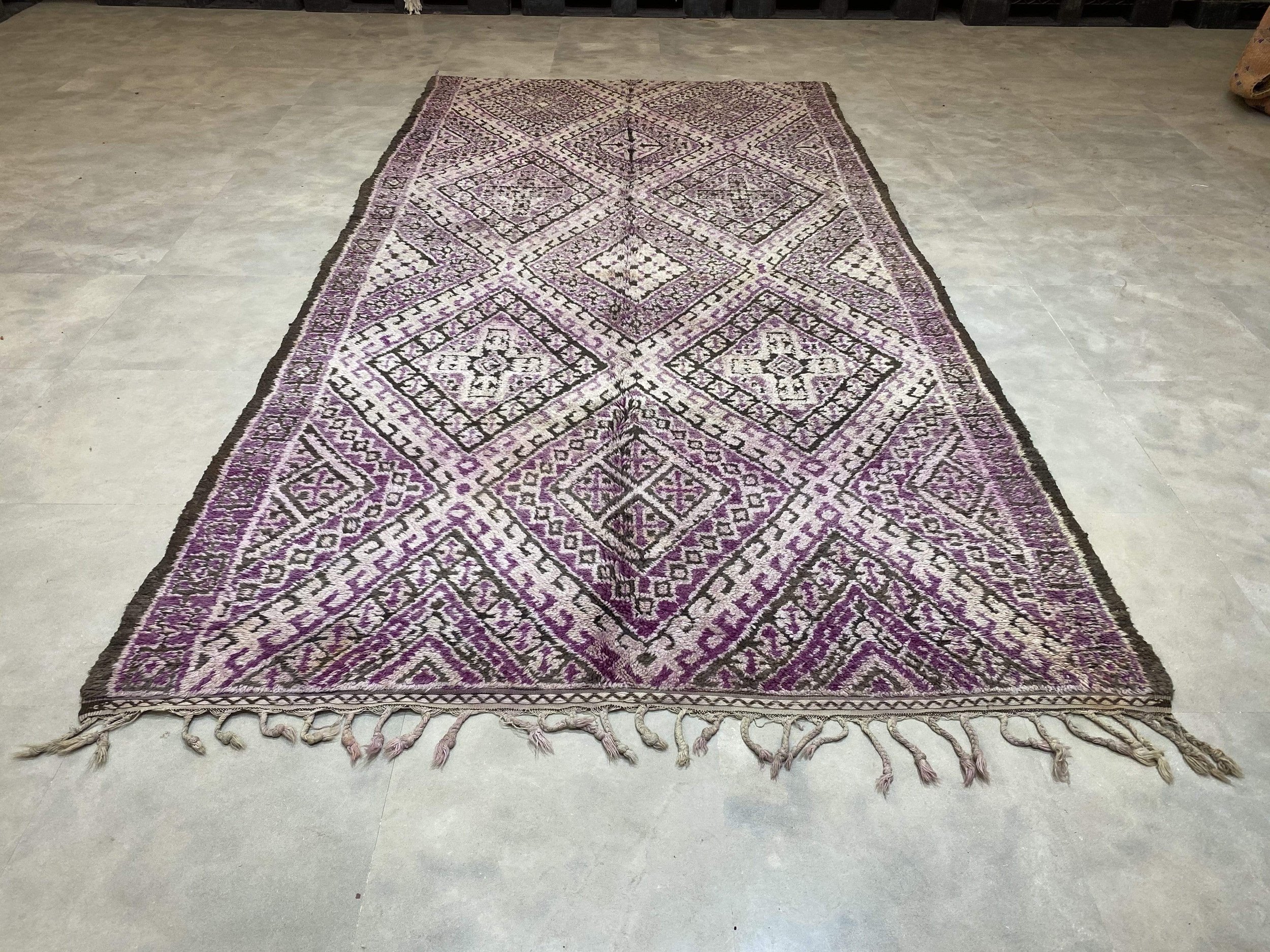 moroccan-berber-rug-vintage-rug-11-28044552863846.jpg