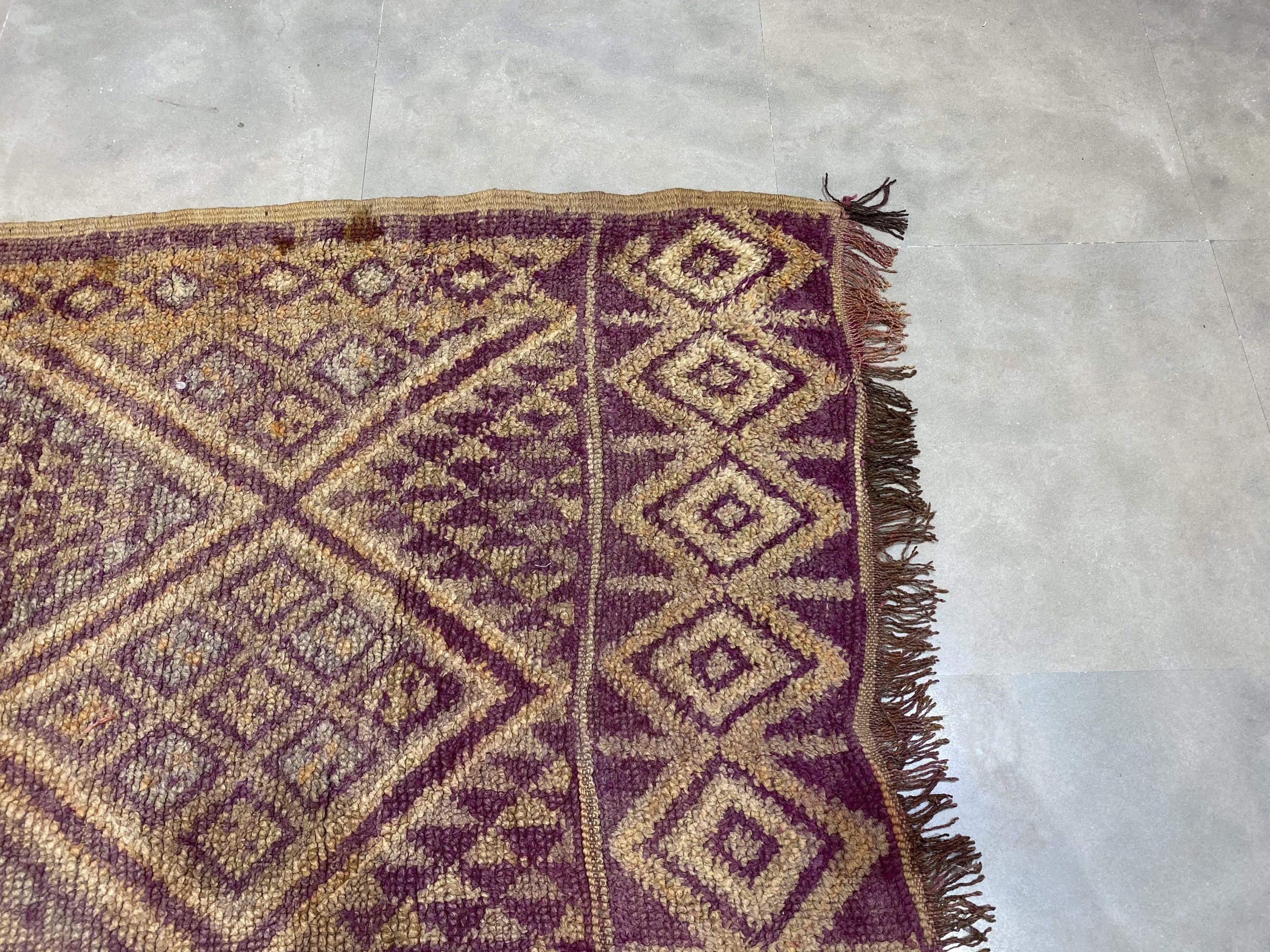 moroccan-berber-rug-vintage-rug-14-28044558041190.jpg