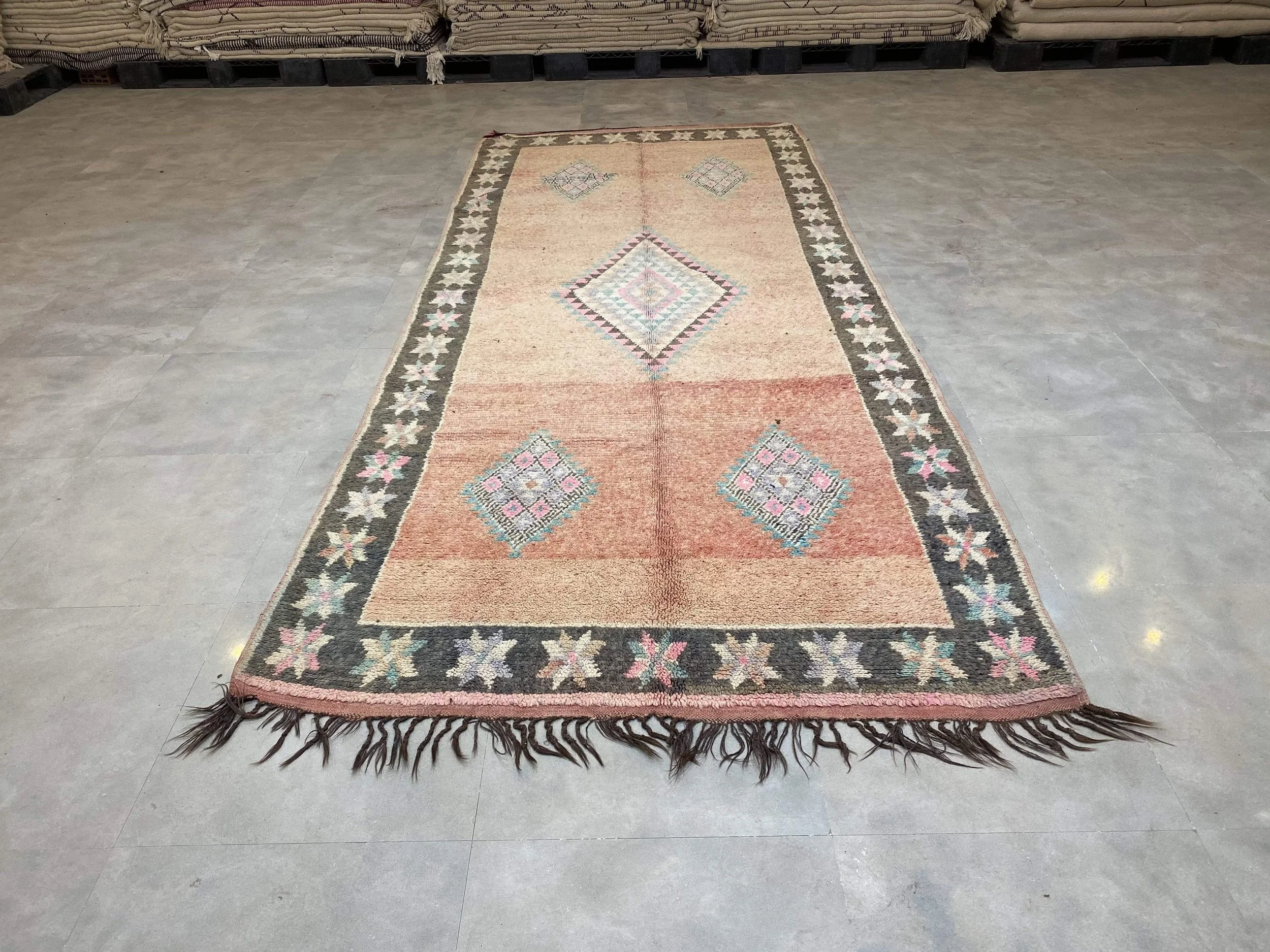 moroccan-berber-rug-vintage-rug-15-28044562399334.jpg