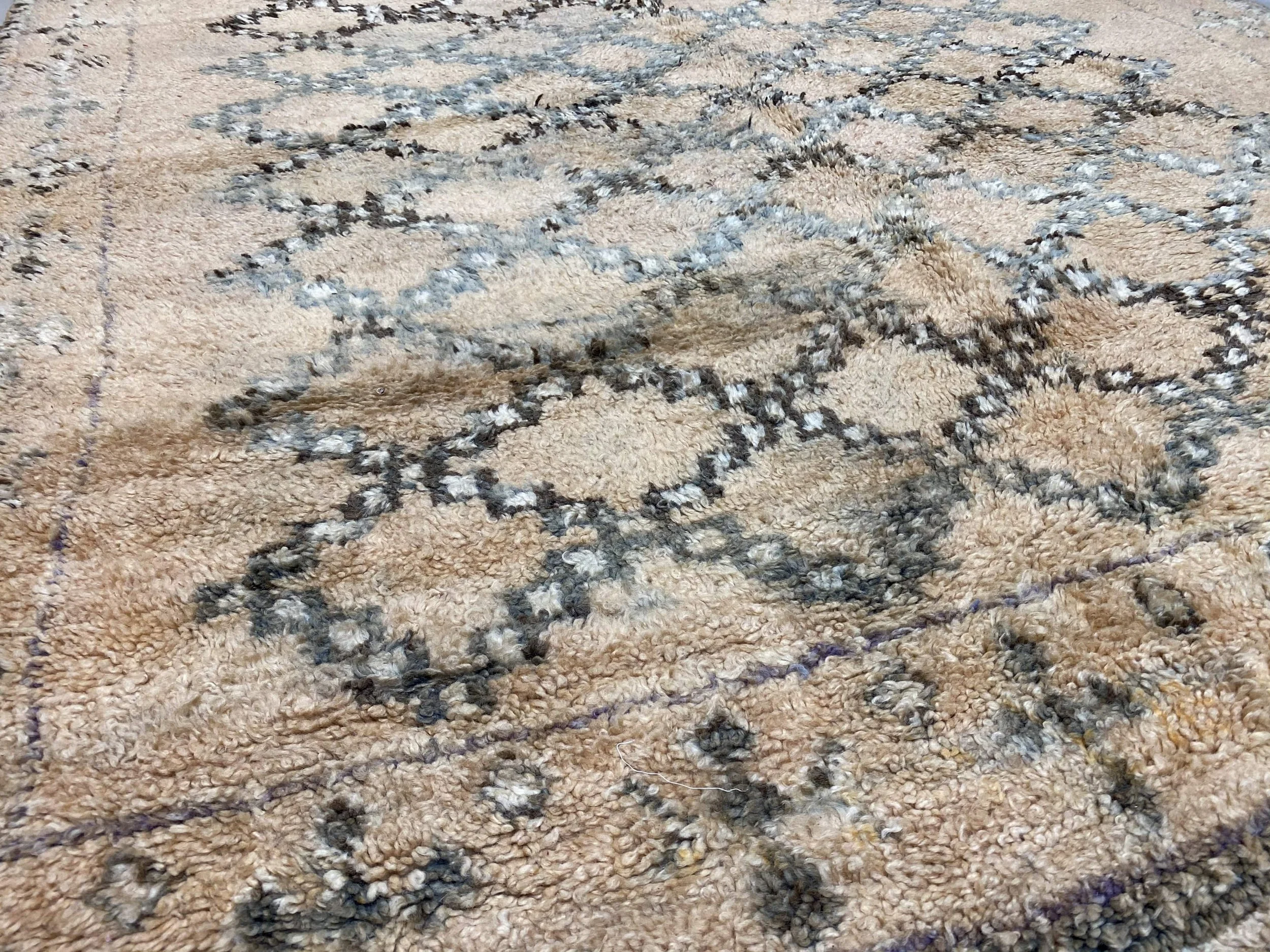 moroccan-berber-rug-vintage-rug-6-28044533923942.jpg
