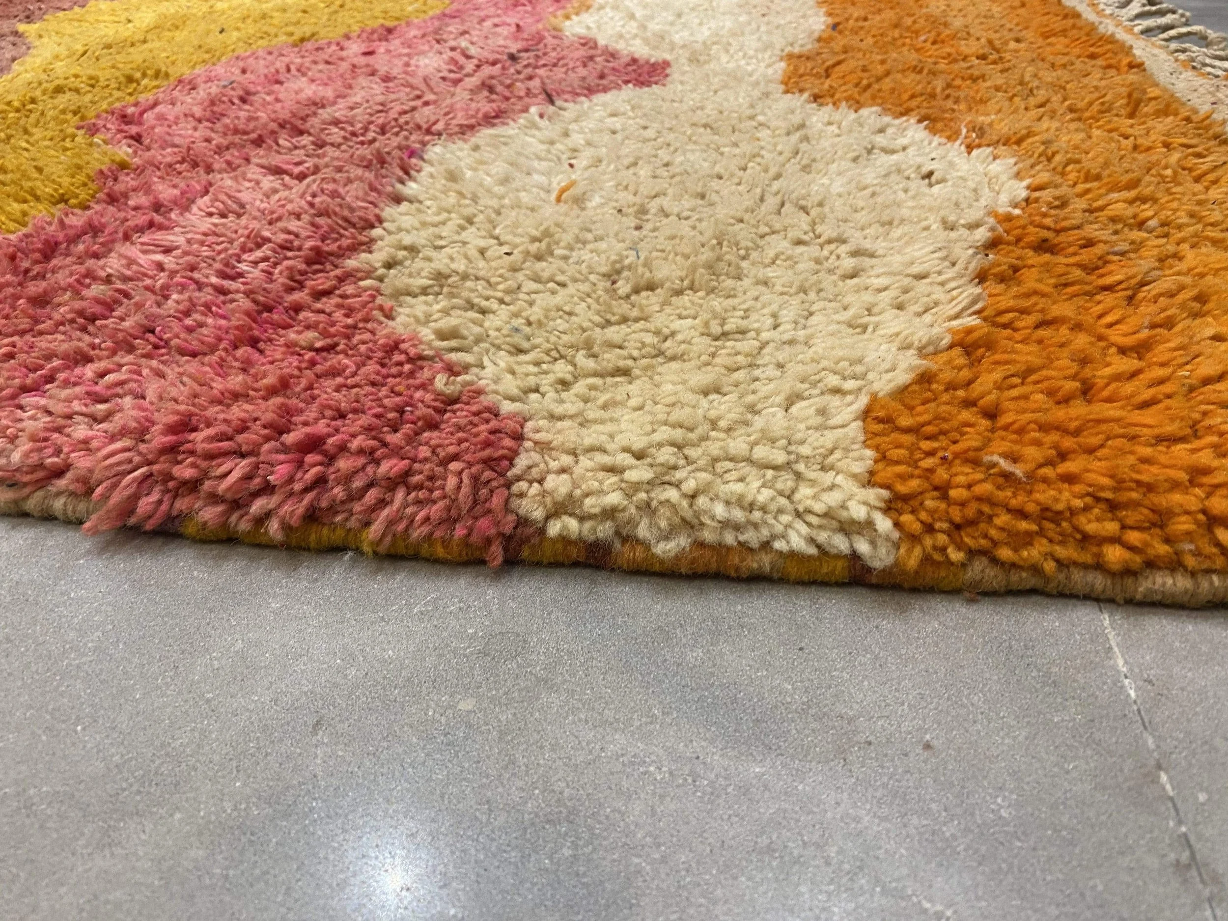 moroccan-berber-rug-boujaad-1-28044494635110.jpg