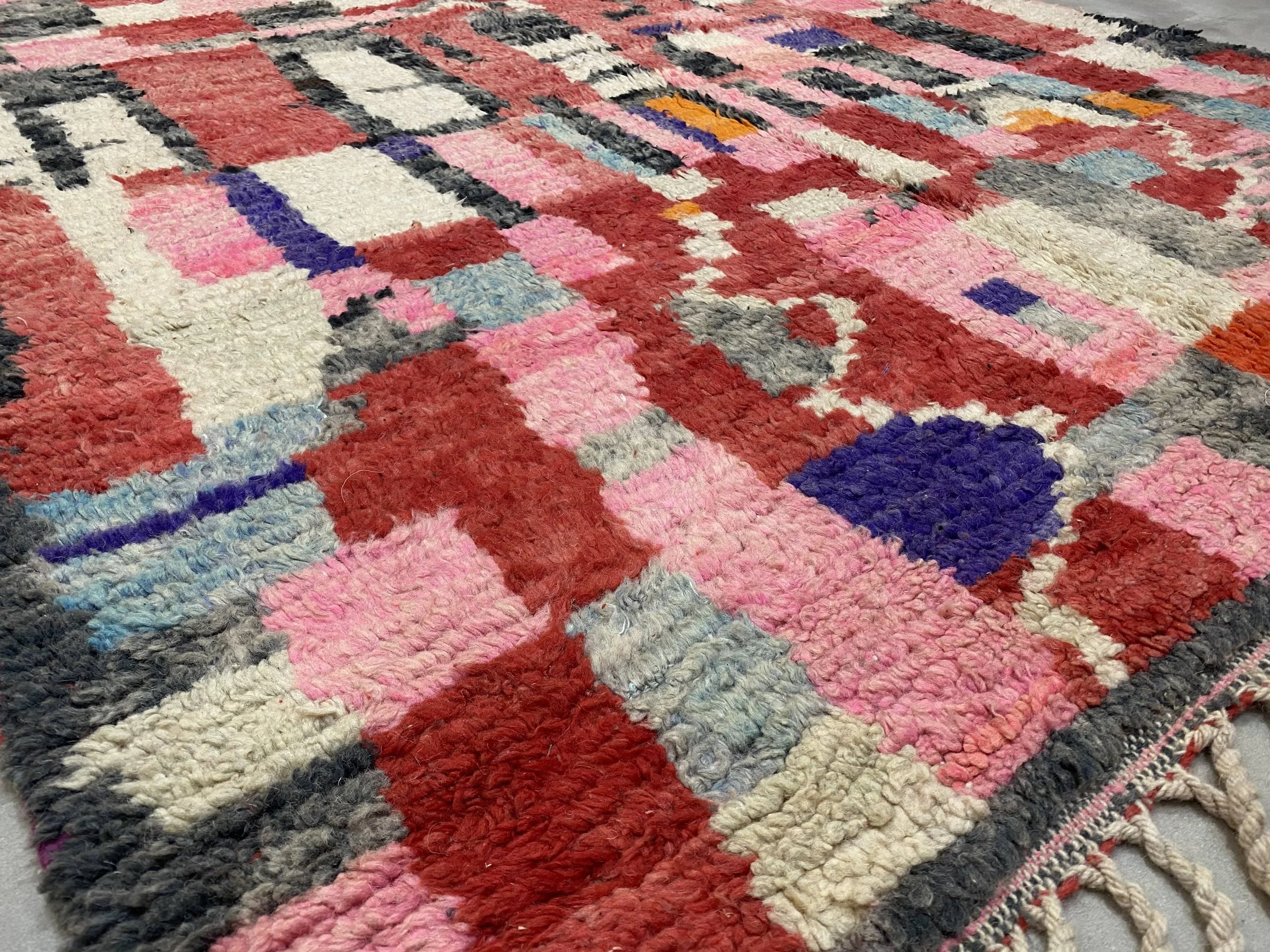 moroccan-berber-rug-boujaad-3-28044504793190.jpg