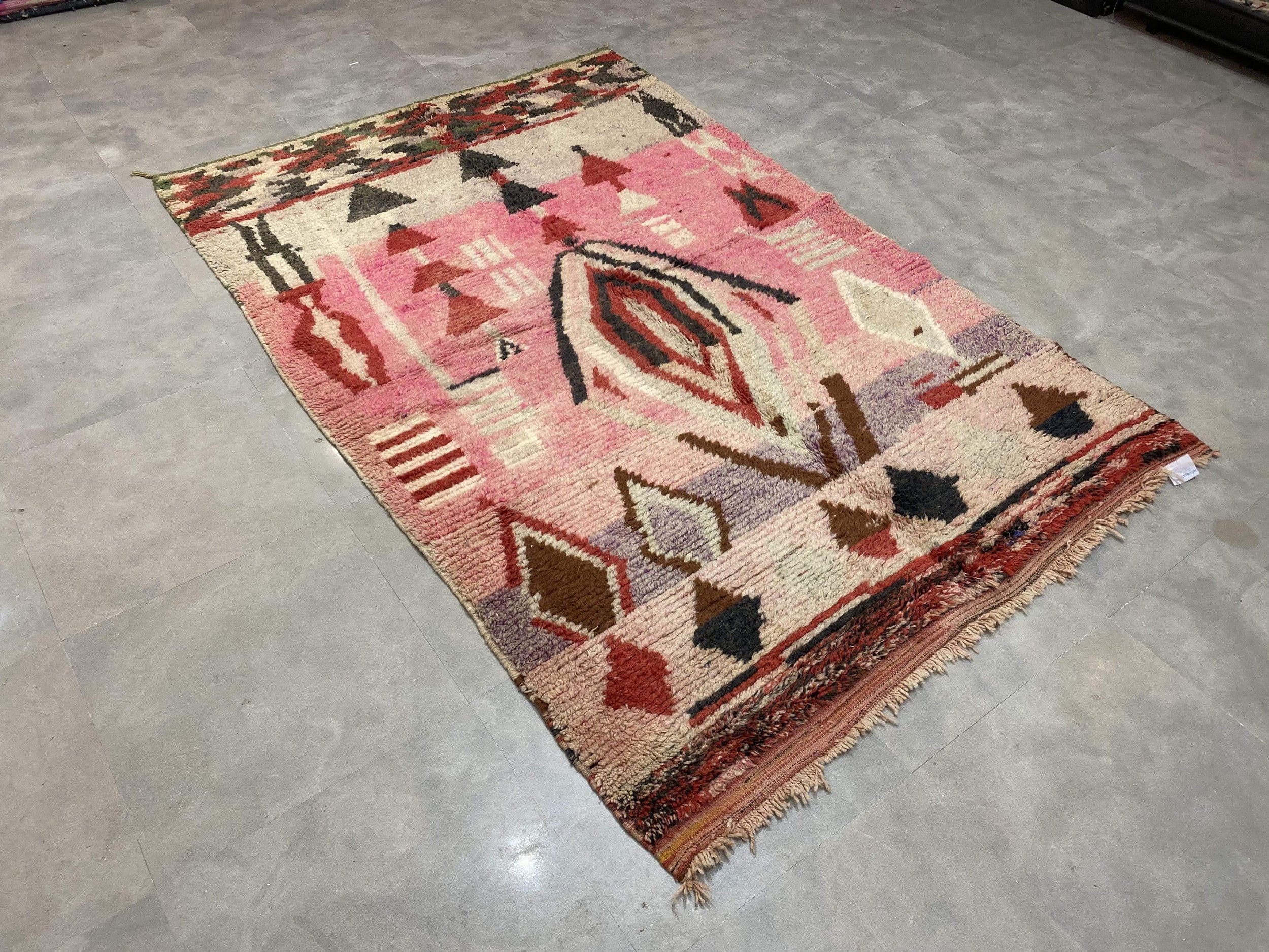 moroccan-berber-rug-boujaad-4-28044508823654.jpg