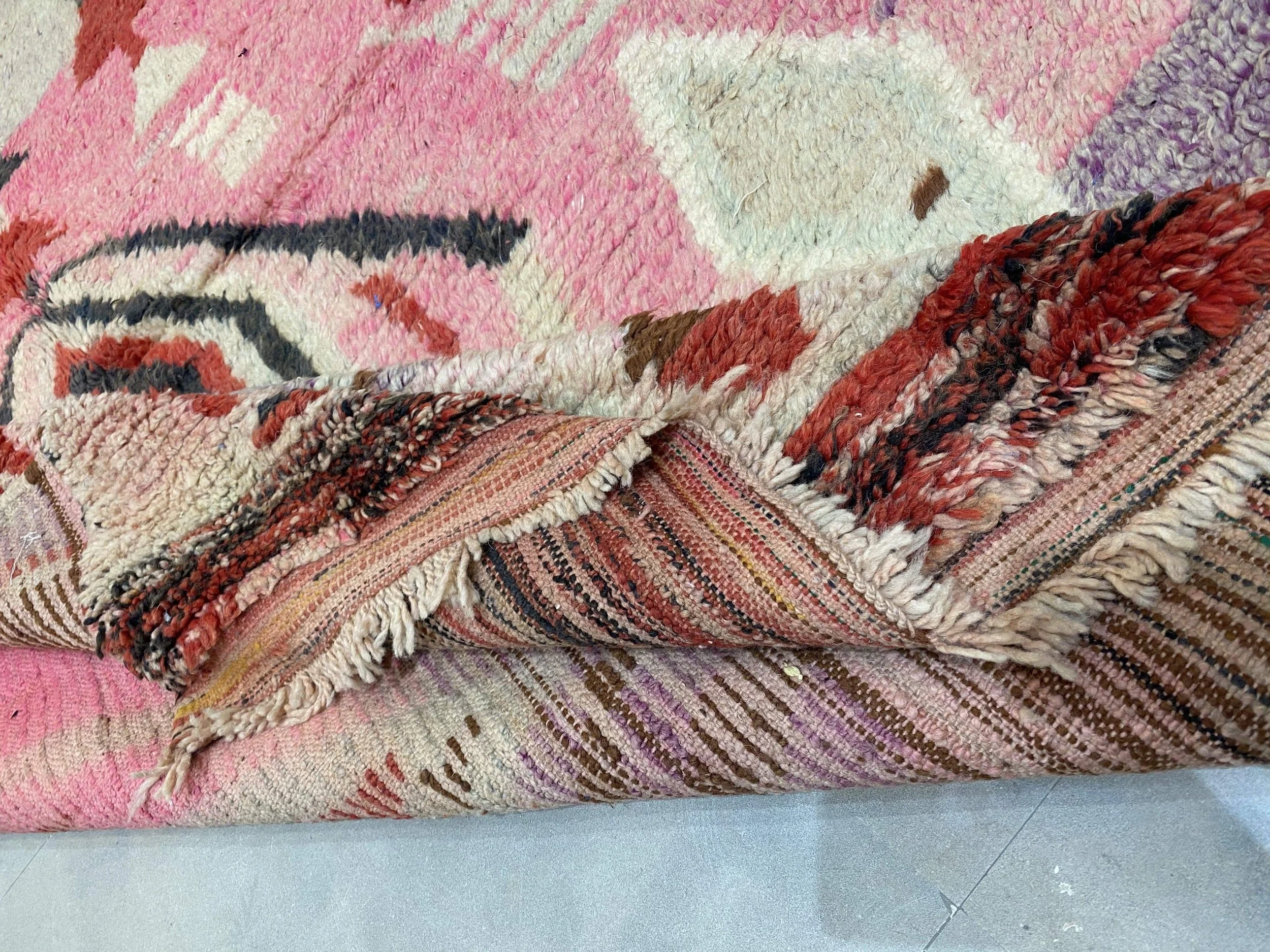moroccan-berber-rug-boujaad-4-28044508889190.jpg