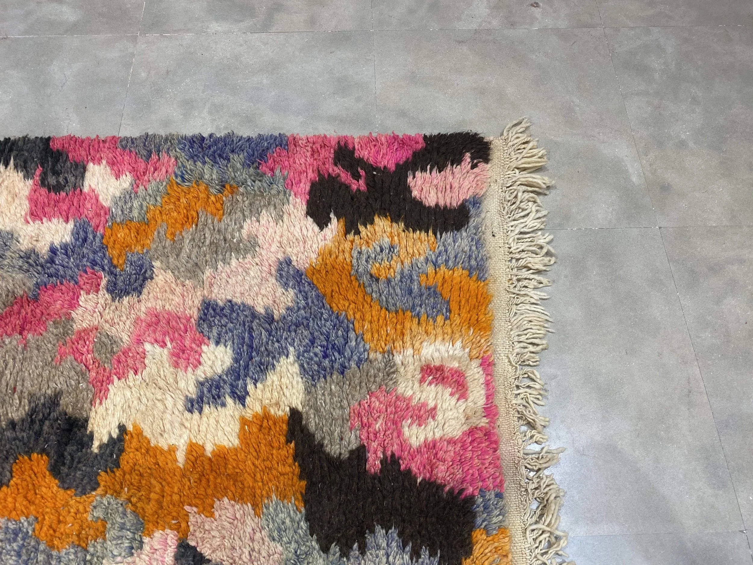moroccan-berber-rug-boujaad-7-28044515967078.jpg