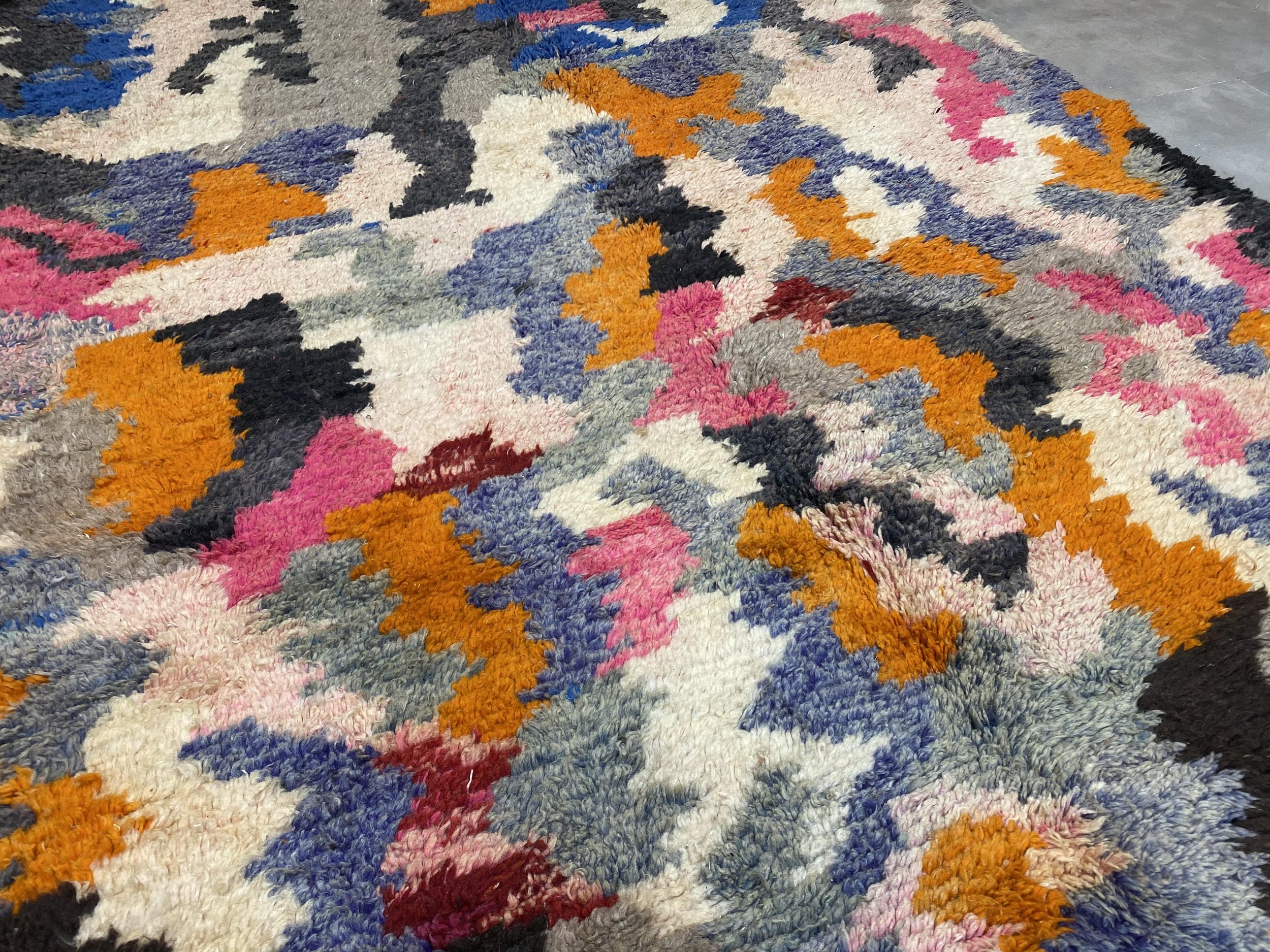 moroccan-berber-rug-boujaad-7-28044516032614.jpg