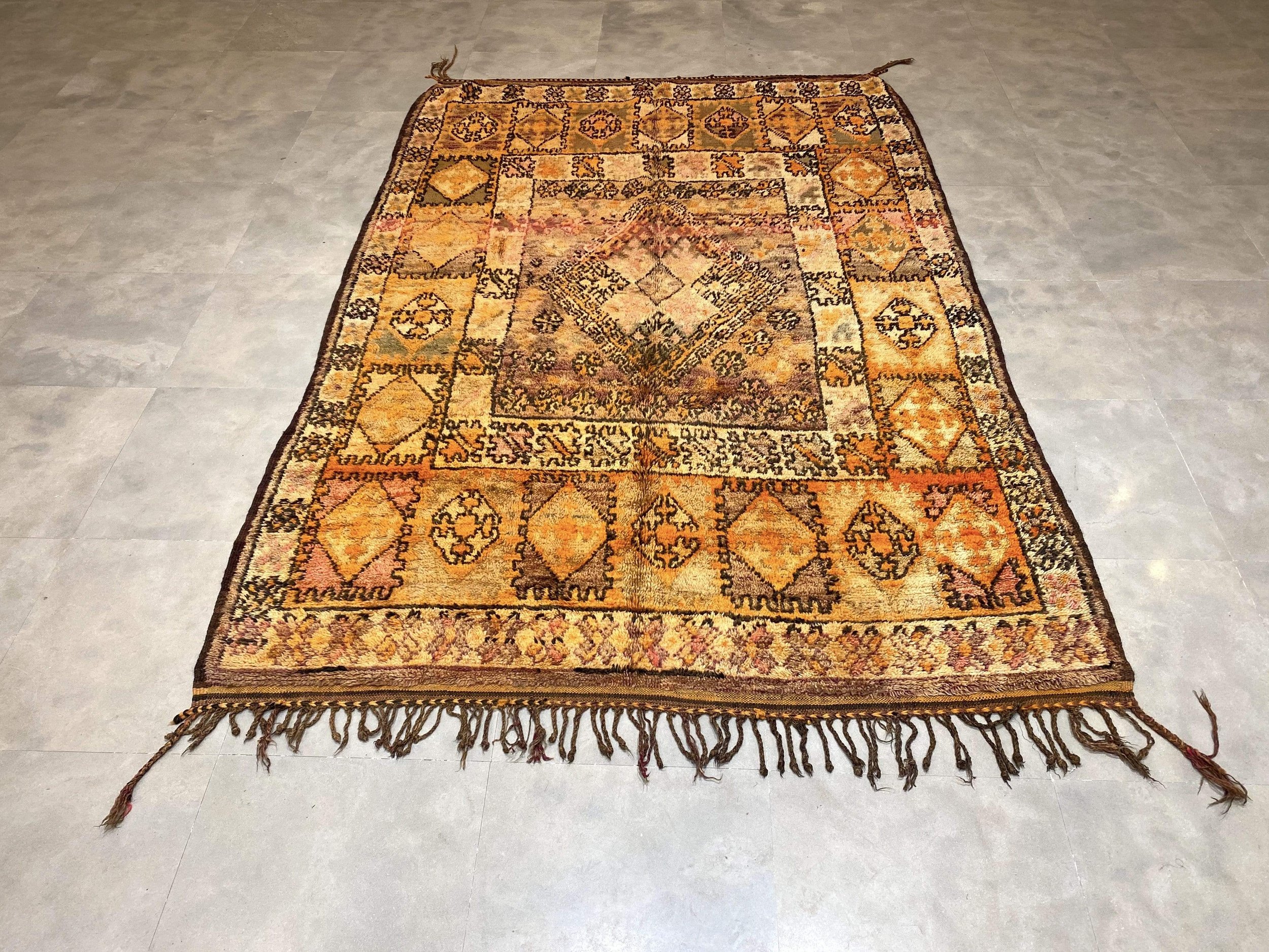 moroccan-berber-rug-vintage-rug-1-28044523176038.jpg