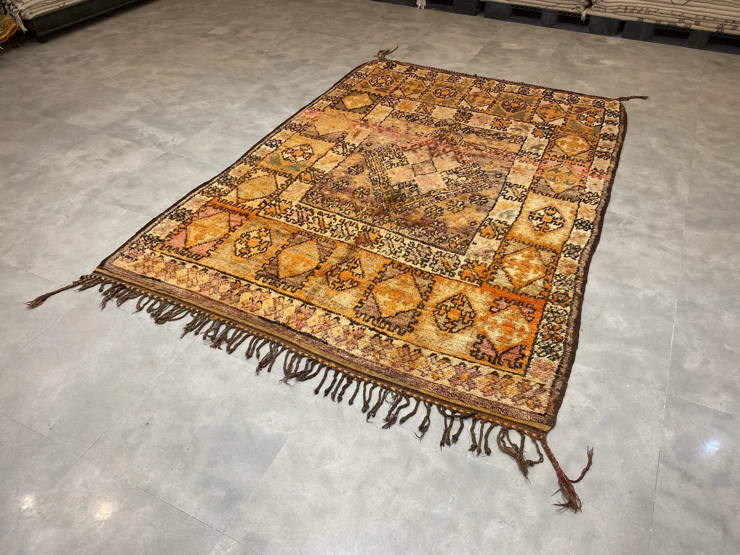 moroccan-berber-rug-vintage-rug-1-28044523110502.jpg
