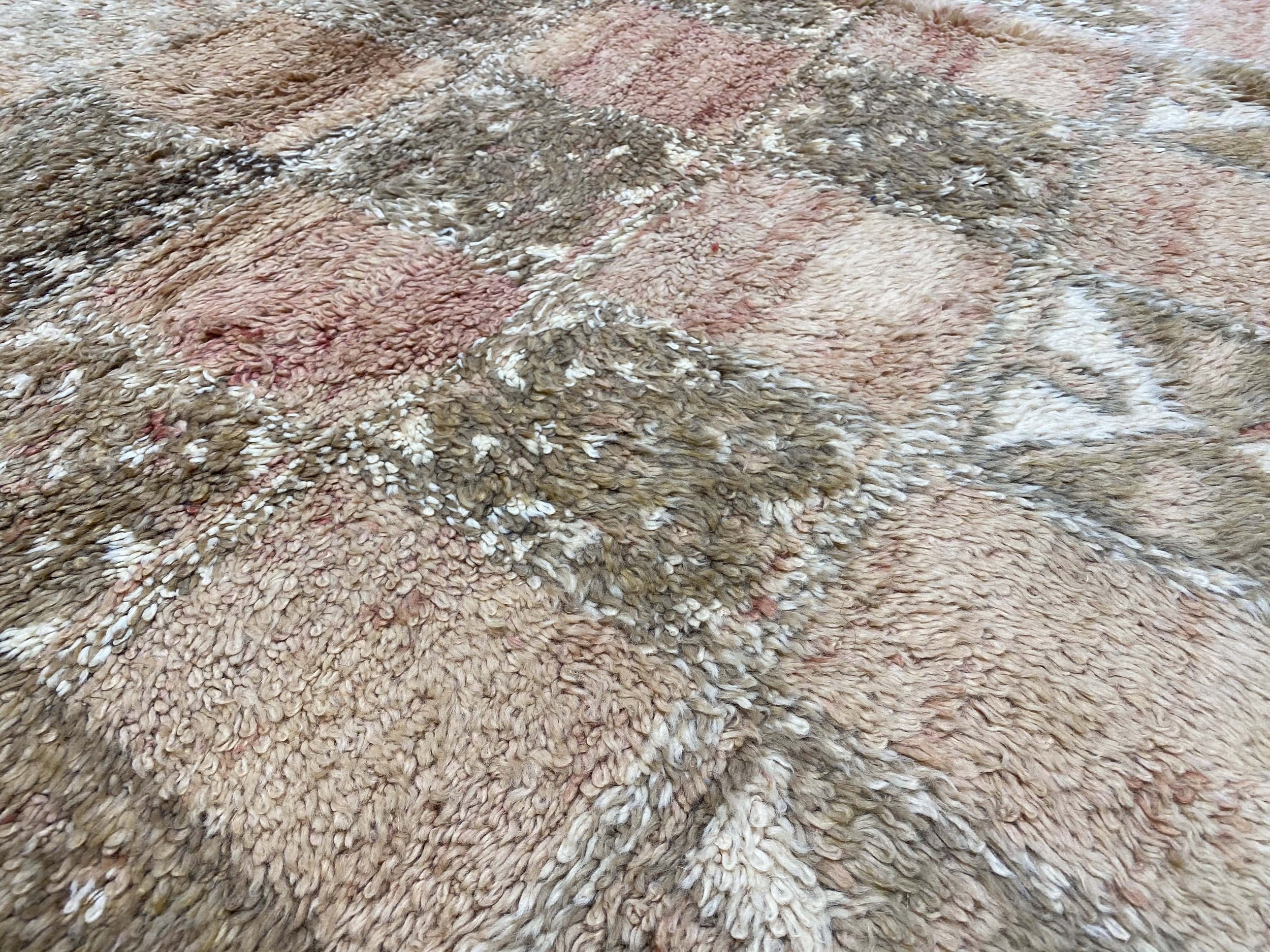 moroccan-berber-rug-vintage-rug-4-28044530155622.jpg