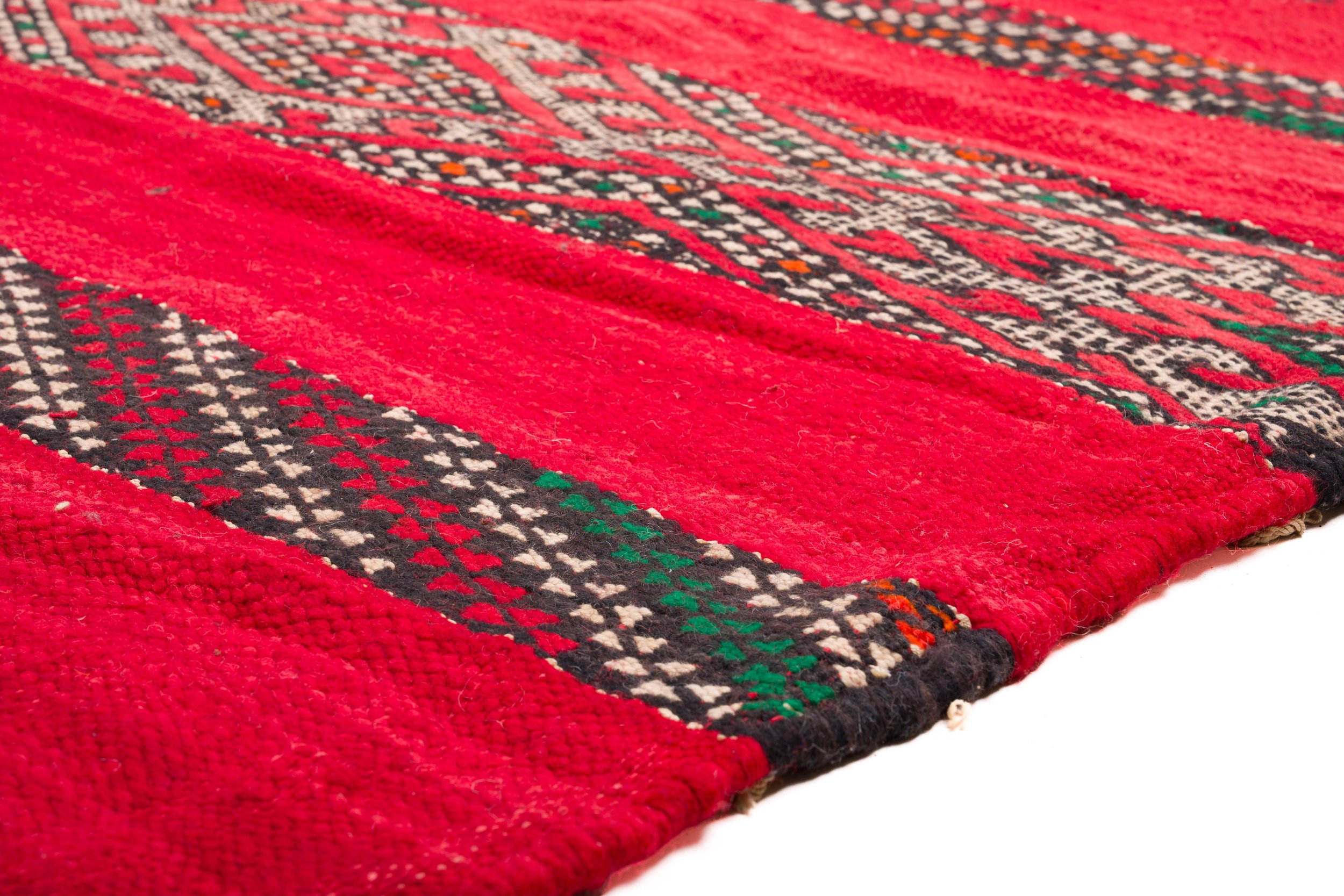 rent-moroccan-kilim-rug-837-30102673195110.jpg