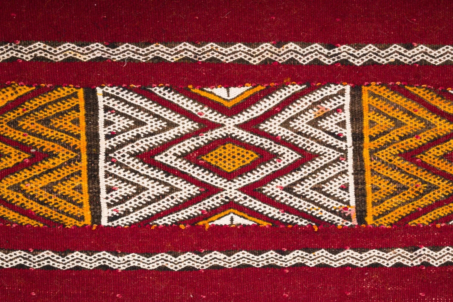 rent-moroccan-kilim-rug-824-30103051665510.jpg