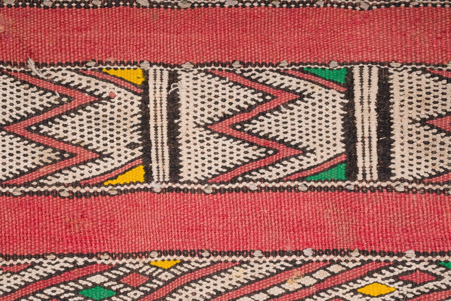 rent-moroccan-kilim-rug-827-30102964207718.jpg