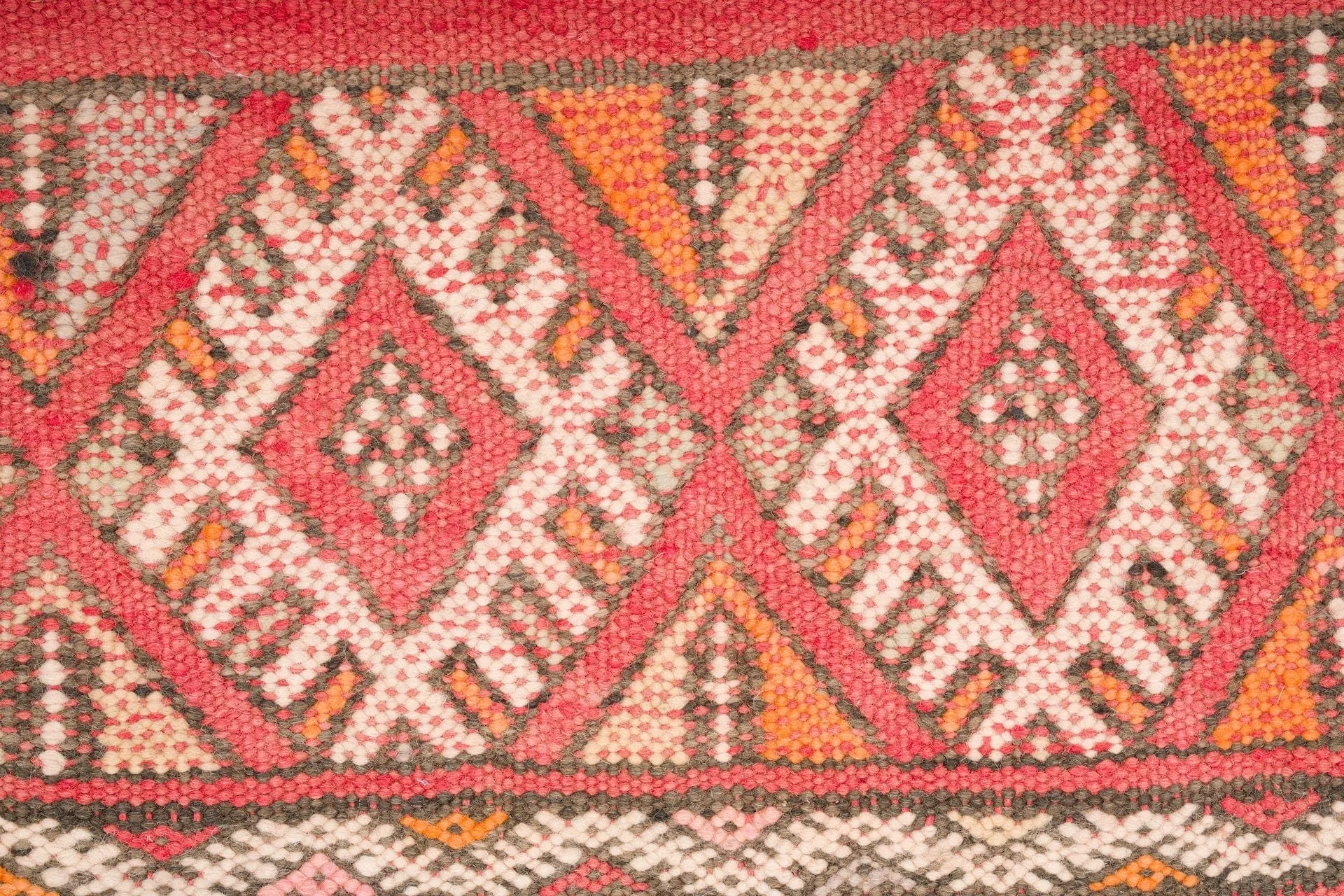 rent-moroccan-kilim-rug-830-30102993535078.jpg