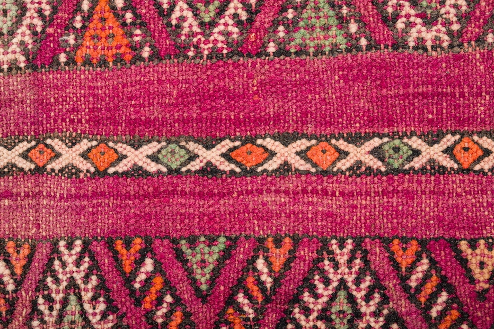 rent-moroccan-kilim-rug-842-30102379626598.jpg