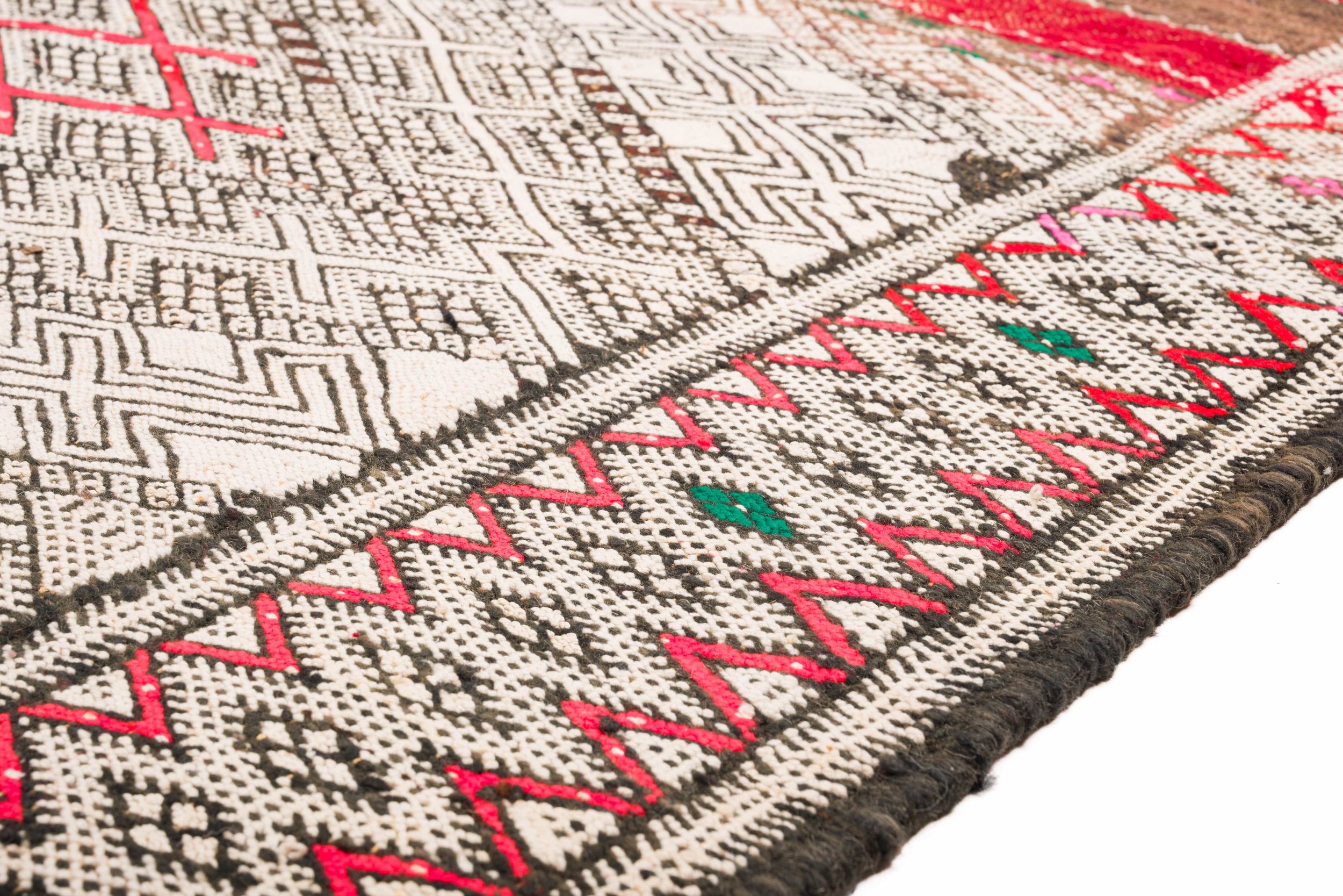 rent-moroccan-kilim-rug-852-30119284506726.jpg