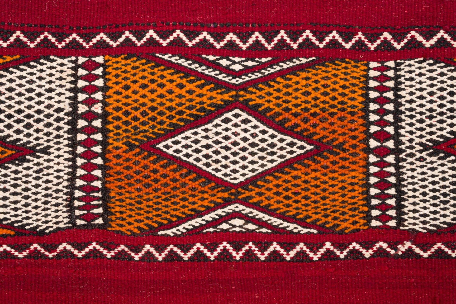 rent-moroccan-kilim-rug-857-30119413874790.jpg