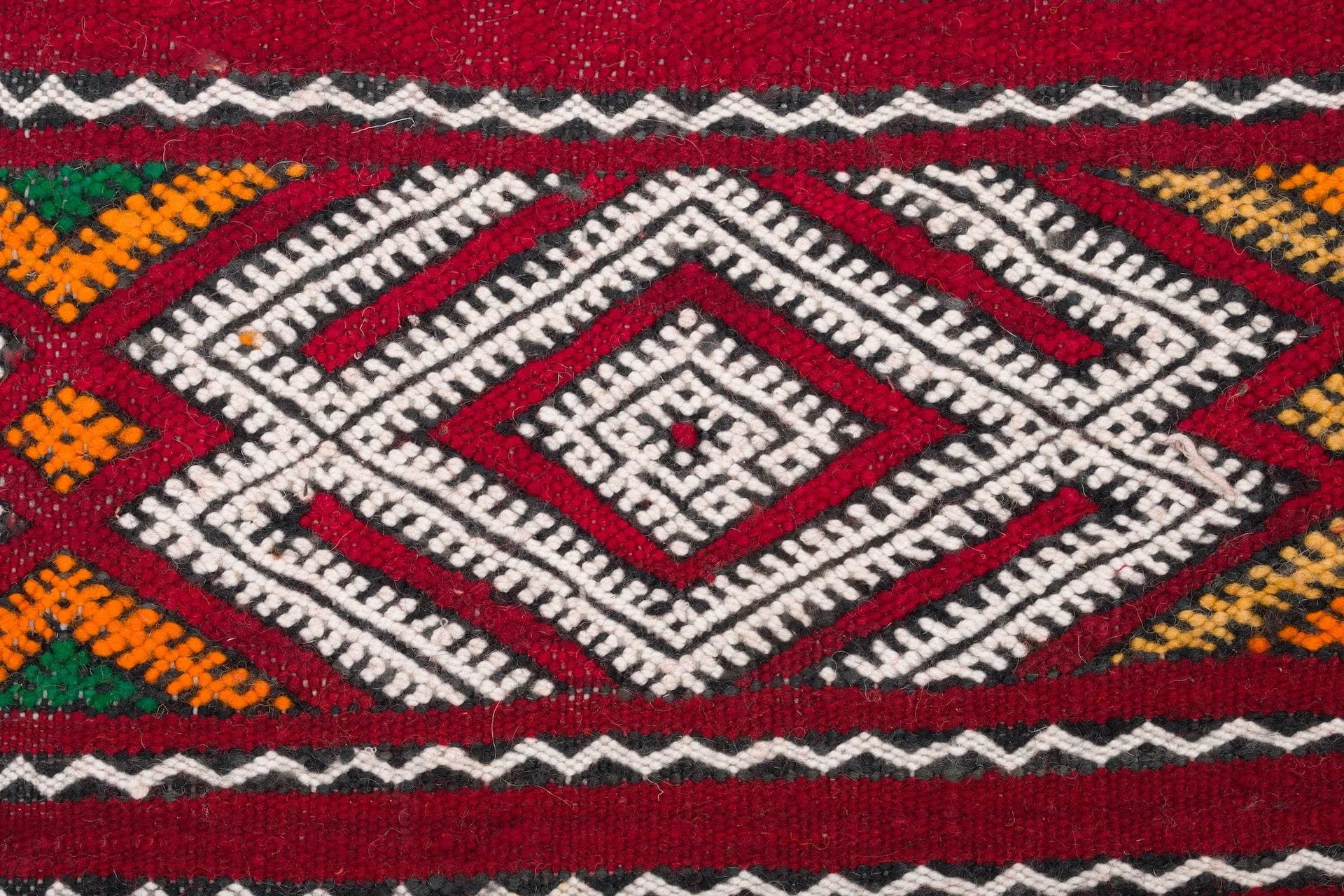 rent-moroccan-kilim-rug-866-30123202347110.jpg